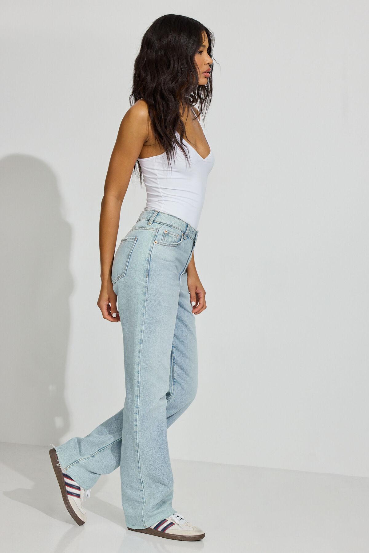 '90s Straight Jeans Product Image