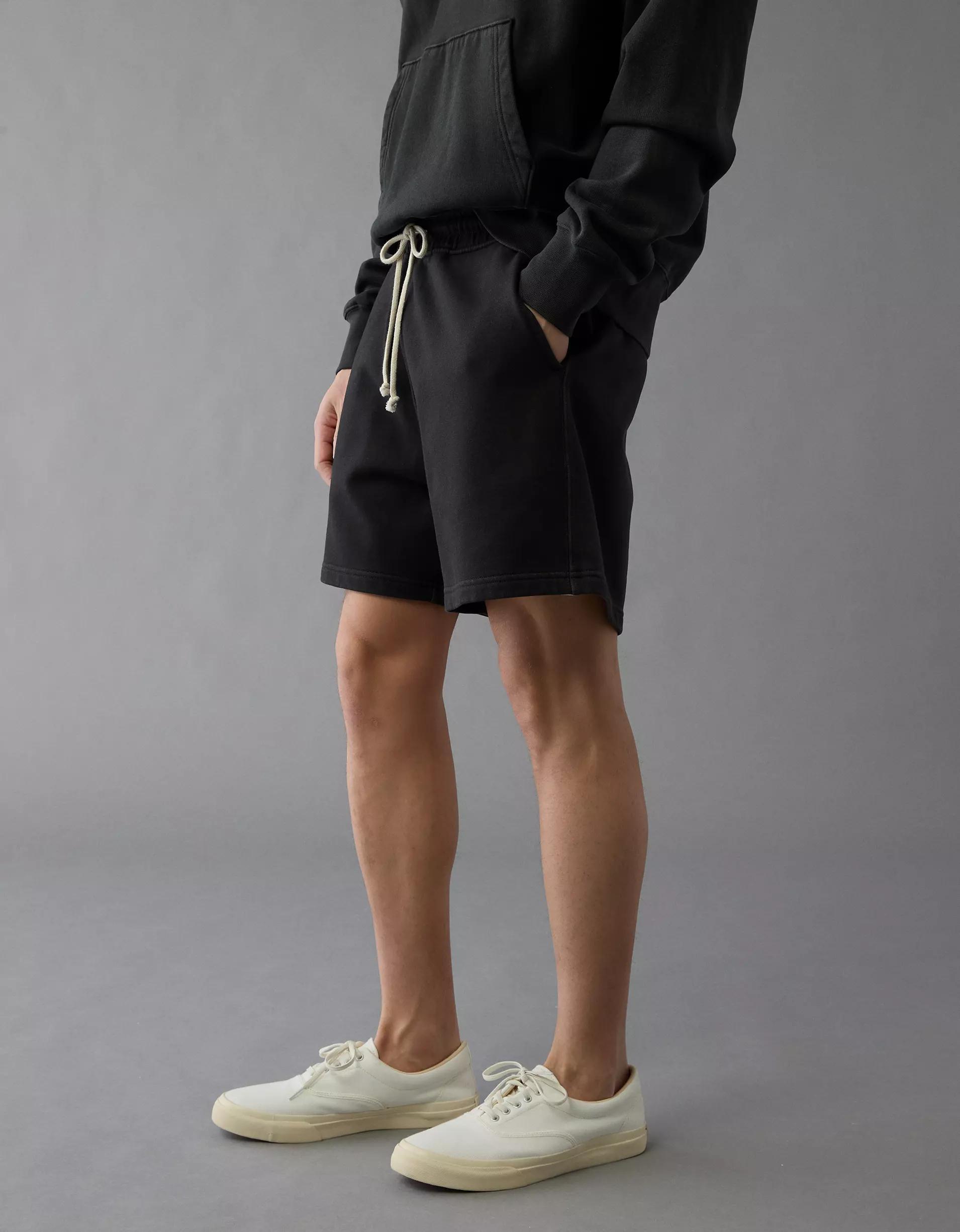 AE 6" Laidback Luxe Heavyweight Jogger Short Product Image