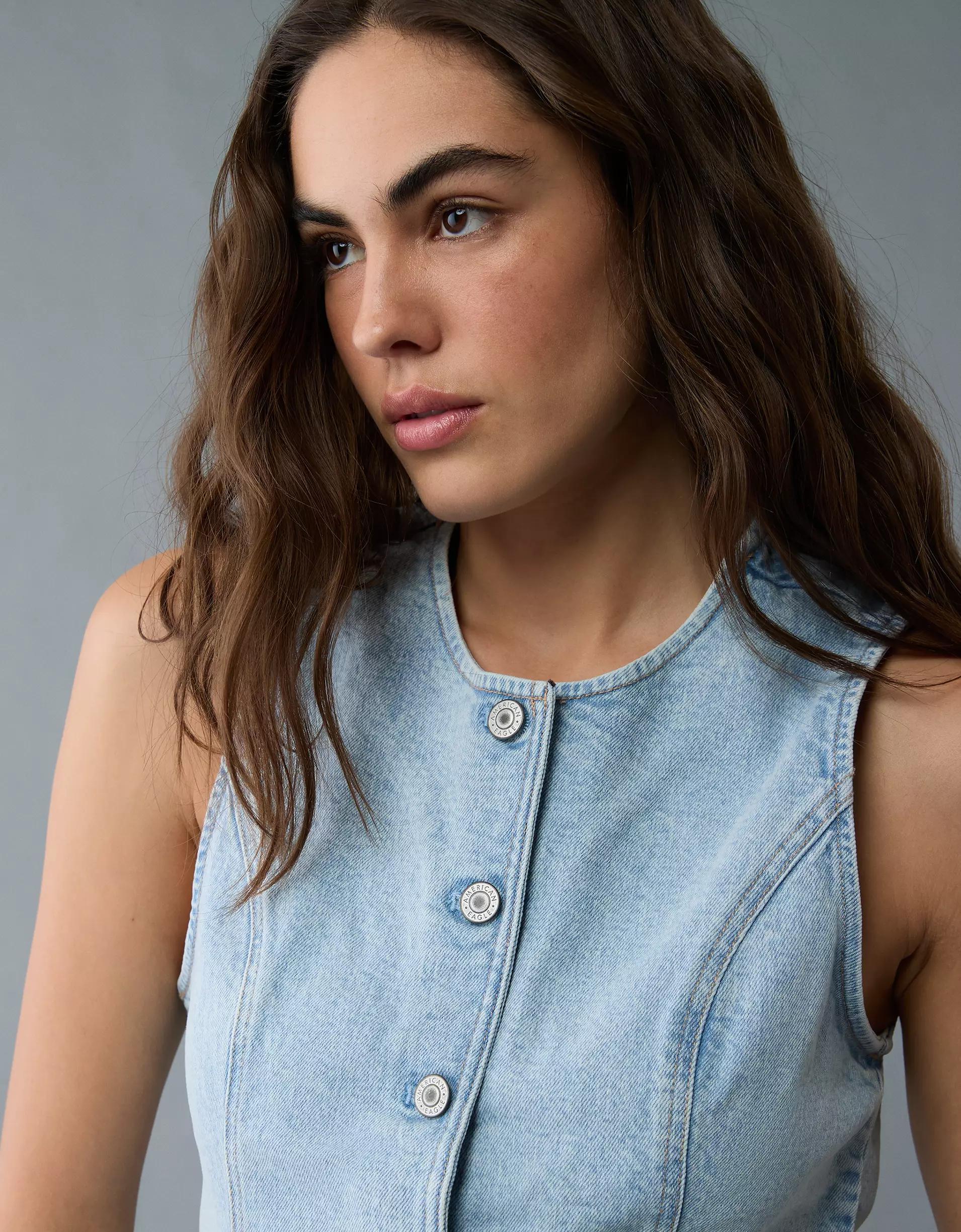 AE Crew Neck Button-Up Denim Vest Product Image