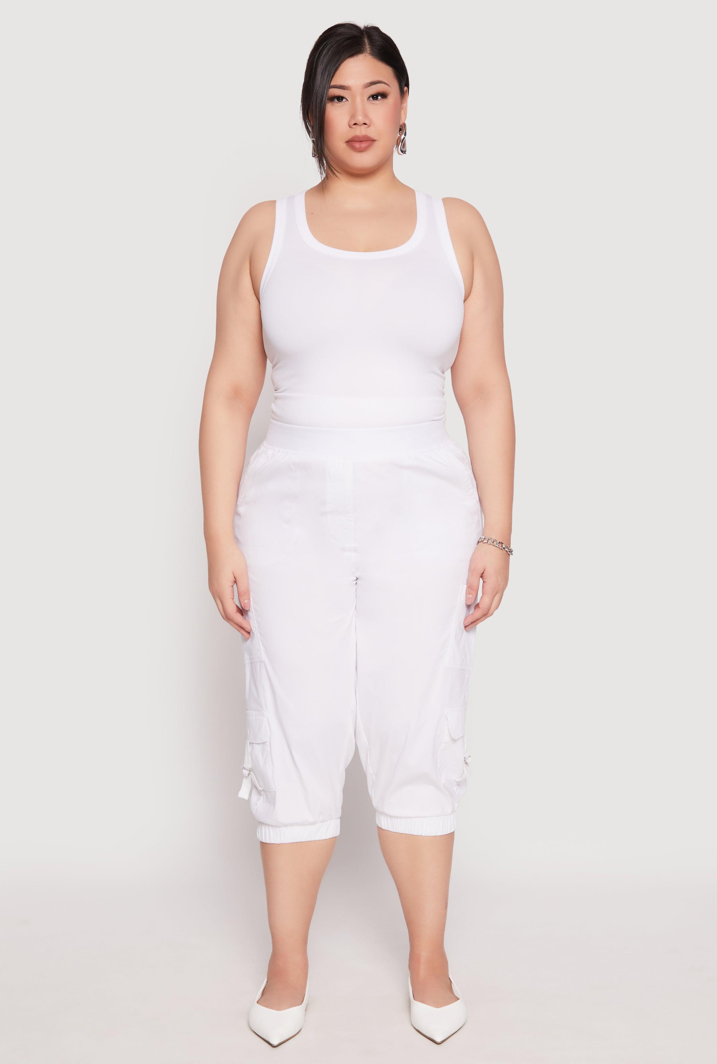 Womens Plus Size Poplin Pull On Capri Pants Product Image