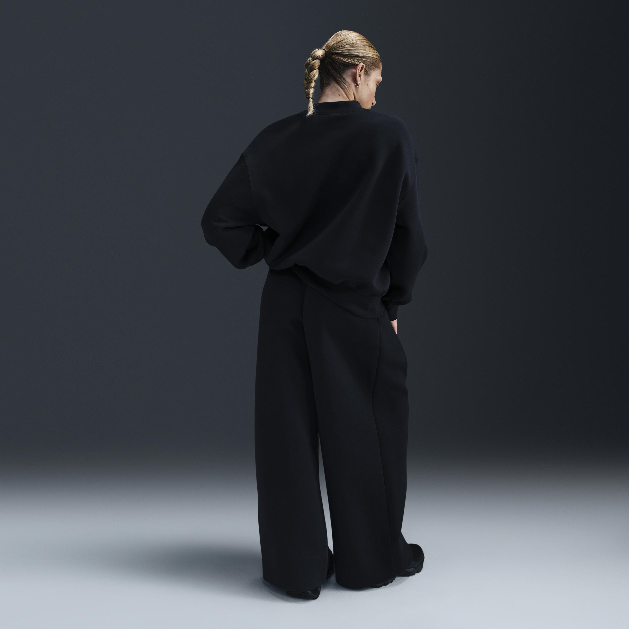 Womens Nike Sportswear Tech Fleece Oversized Crew-Neck Sweatshirt | FV8041-010 Product Image