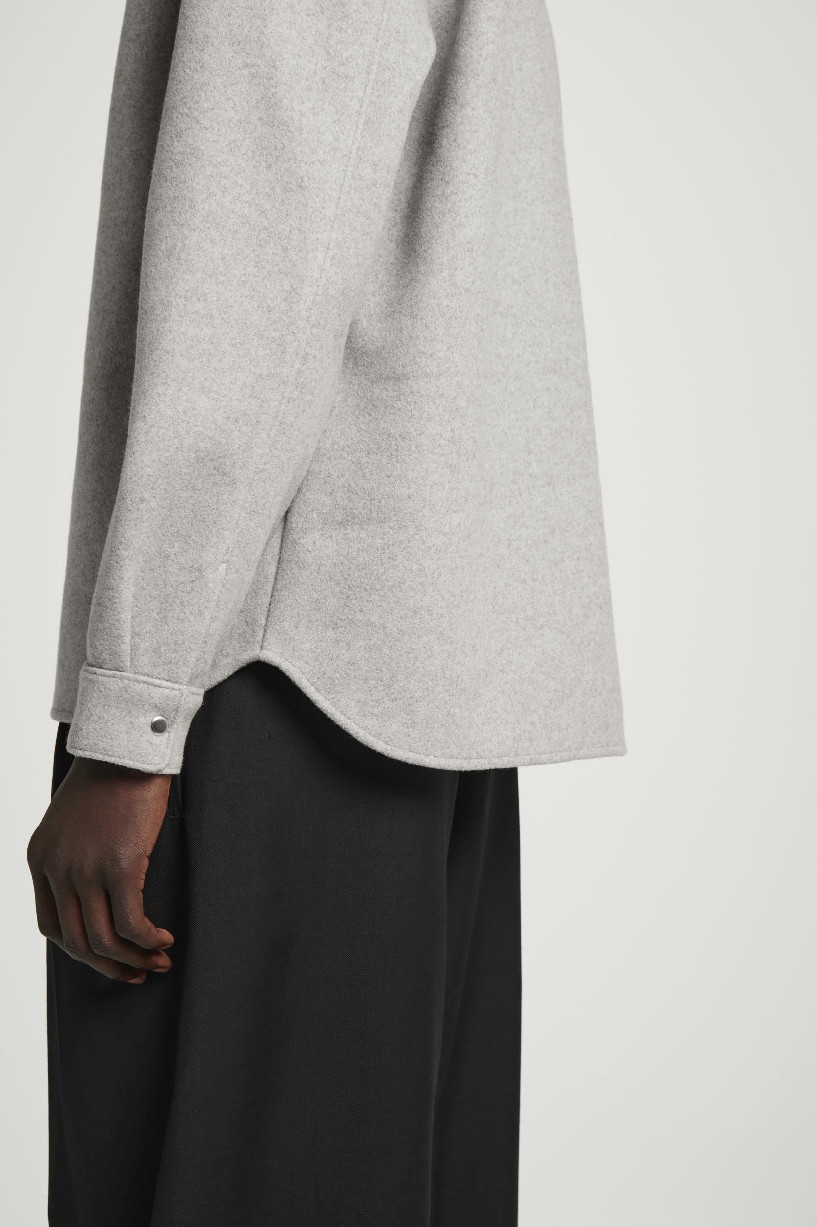 RELAXED WOOL-BLEND OVERSHIRT Product Image