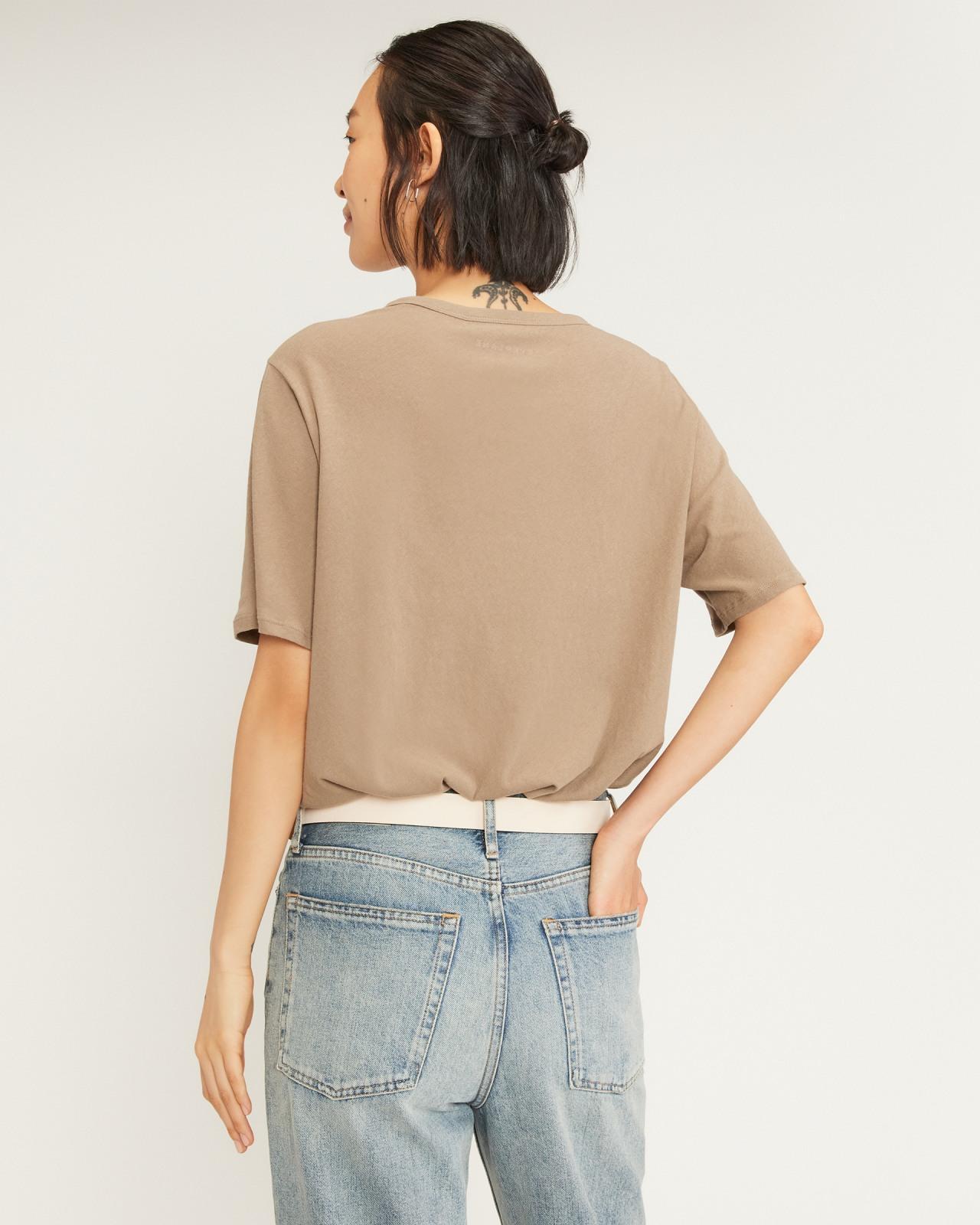 The Air Tee Product Image