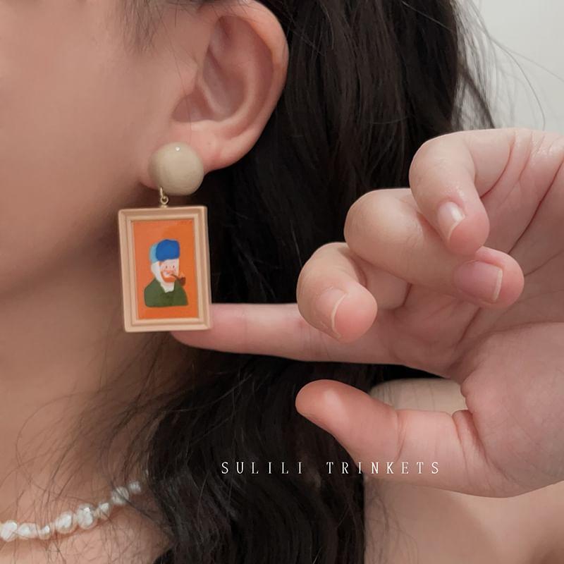 Portrait Drop Earring Product Image