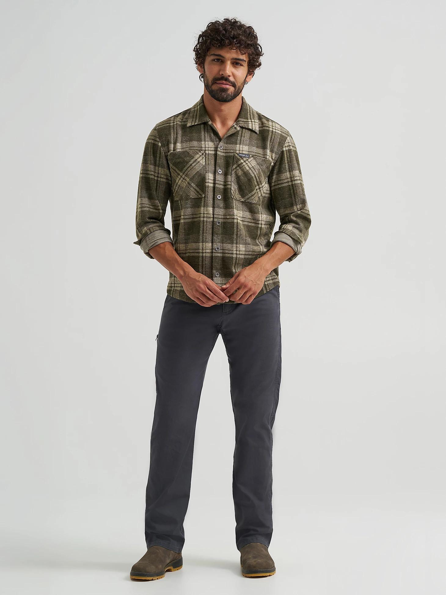 Men's Wrangler® Outdoor Rugged Utility Pant in Anthracite Product Image