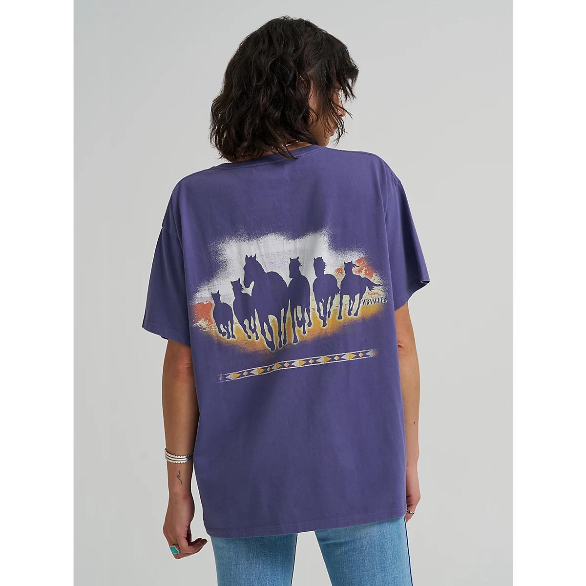 Women's Vintage Horse Graphic Tee in Astral Aura Product Image