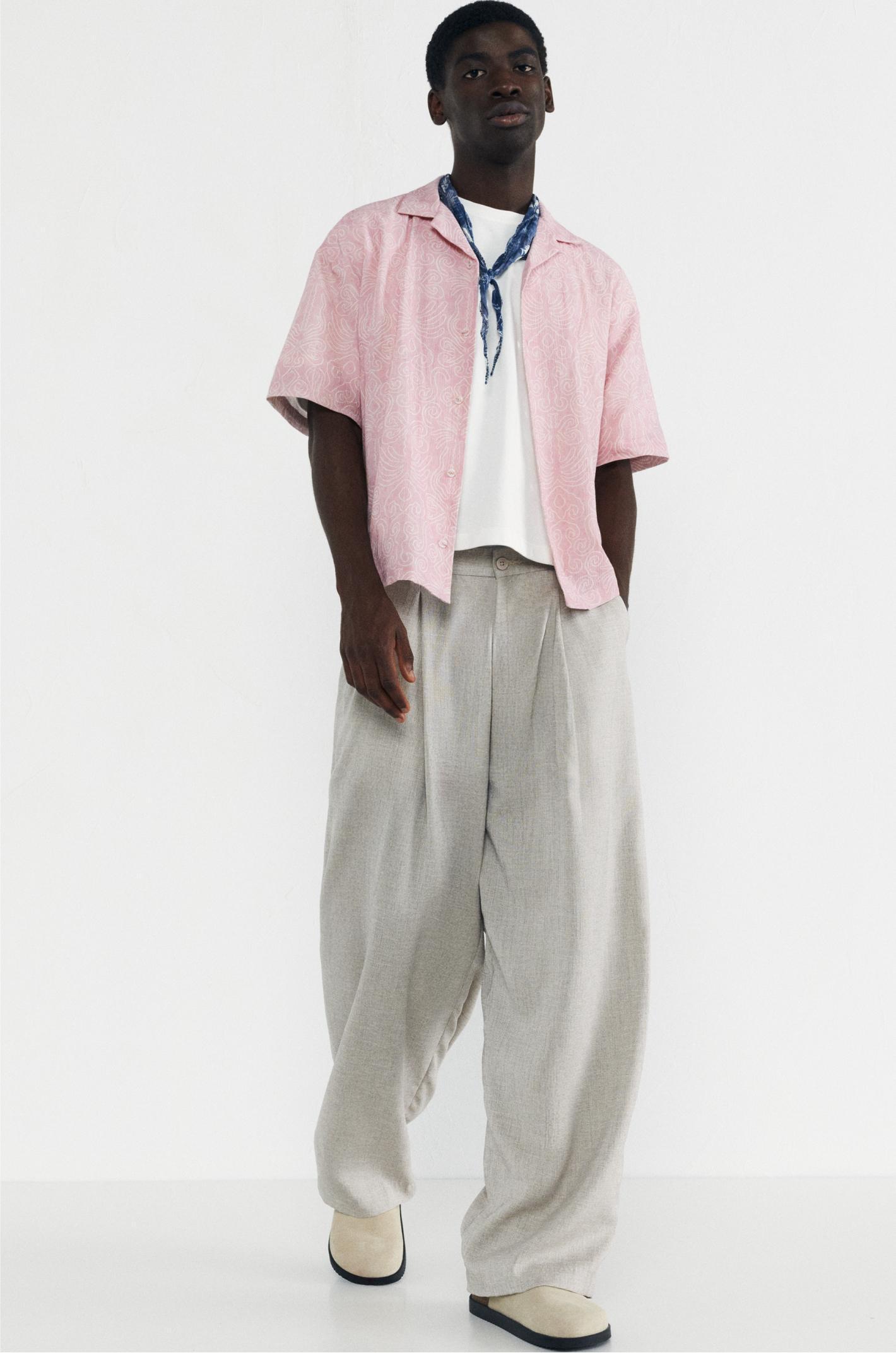 Short sleeve pink shirt Product Image