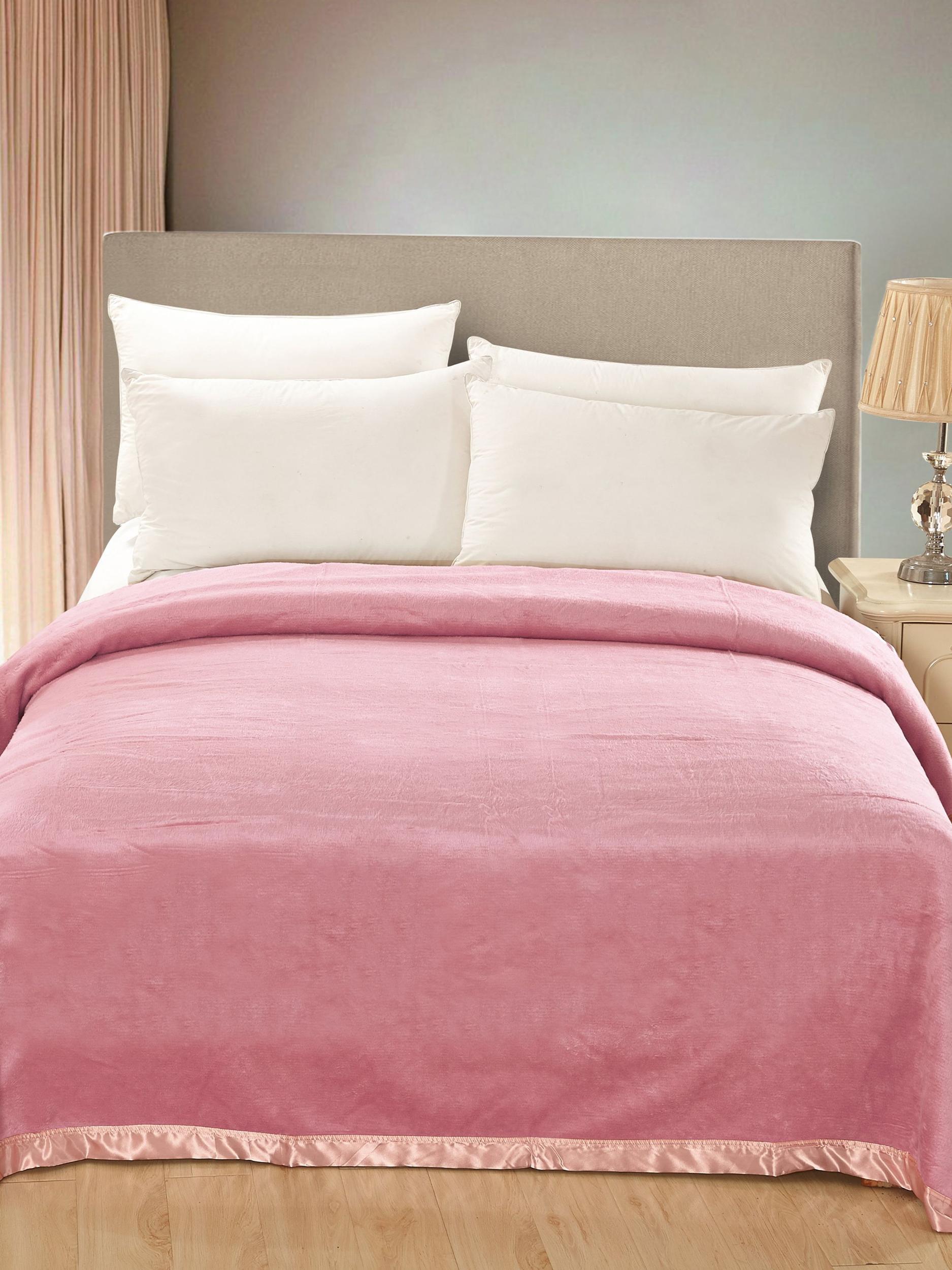 Silk Blanket Product Image