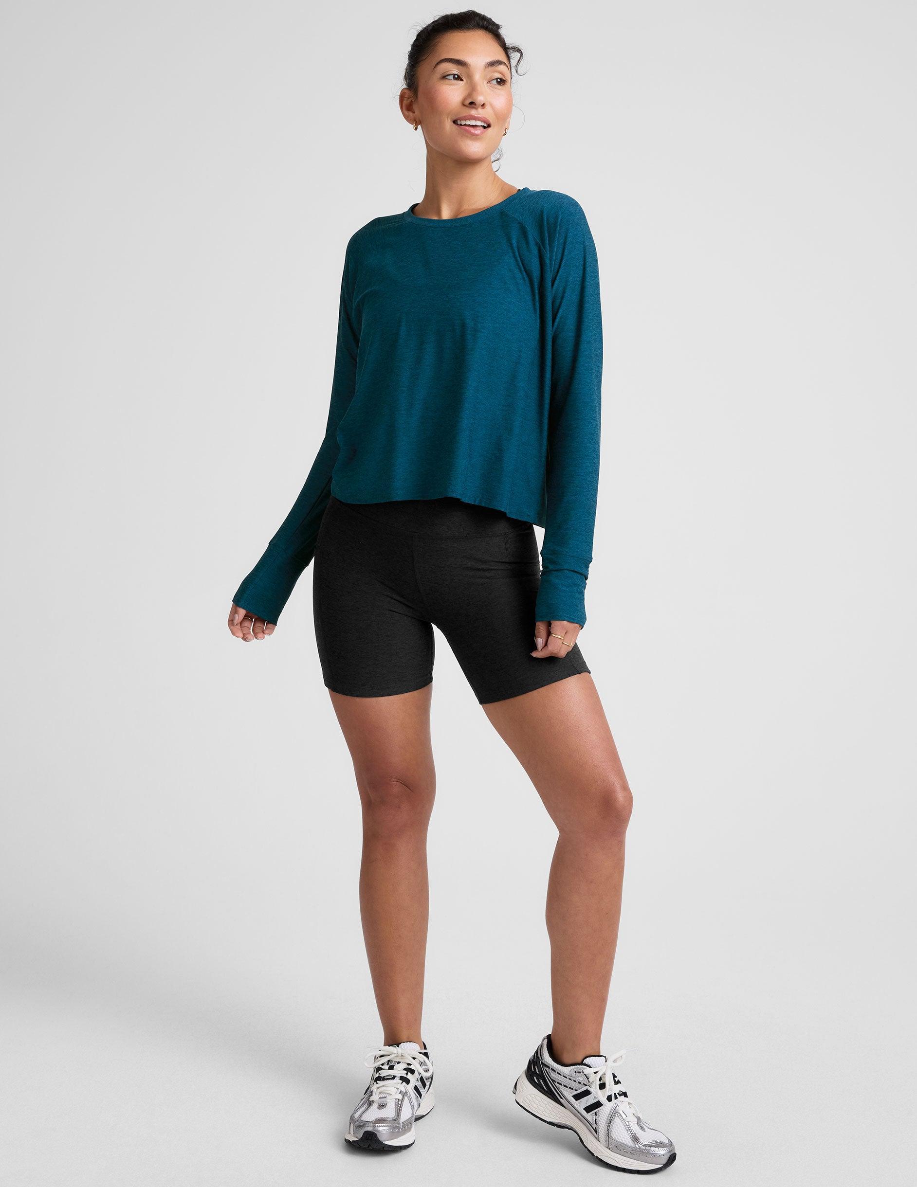Featherweight Daydreamer Pullover Product Image