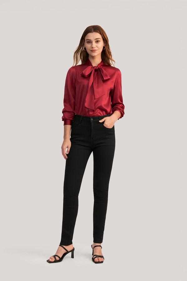 Women Bow-tie Neck Silk Blouse Product Image
