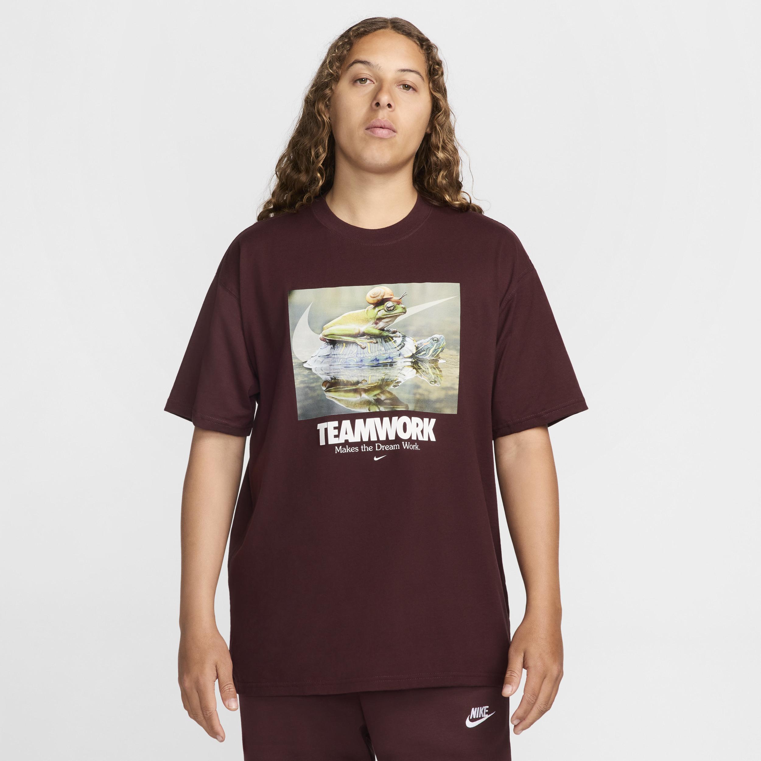 Men's Nike Sportswear Max90 T-Shirt Product Image