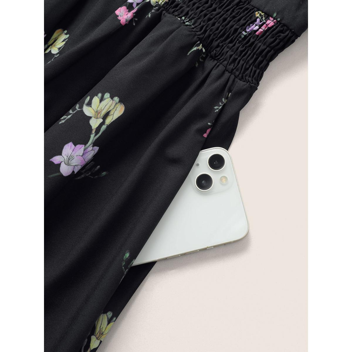 Plus Size Floral Print Shirred Pocket Ruffle Sleeve Dress Black Women Timeless Non V-neck Short sleeve Curvy Midi Dress BloomChic 28/5X Product Image