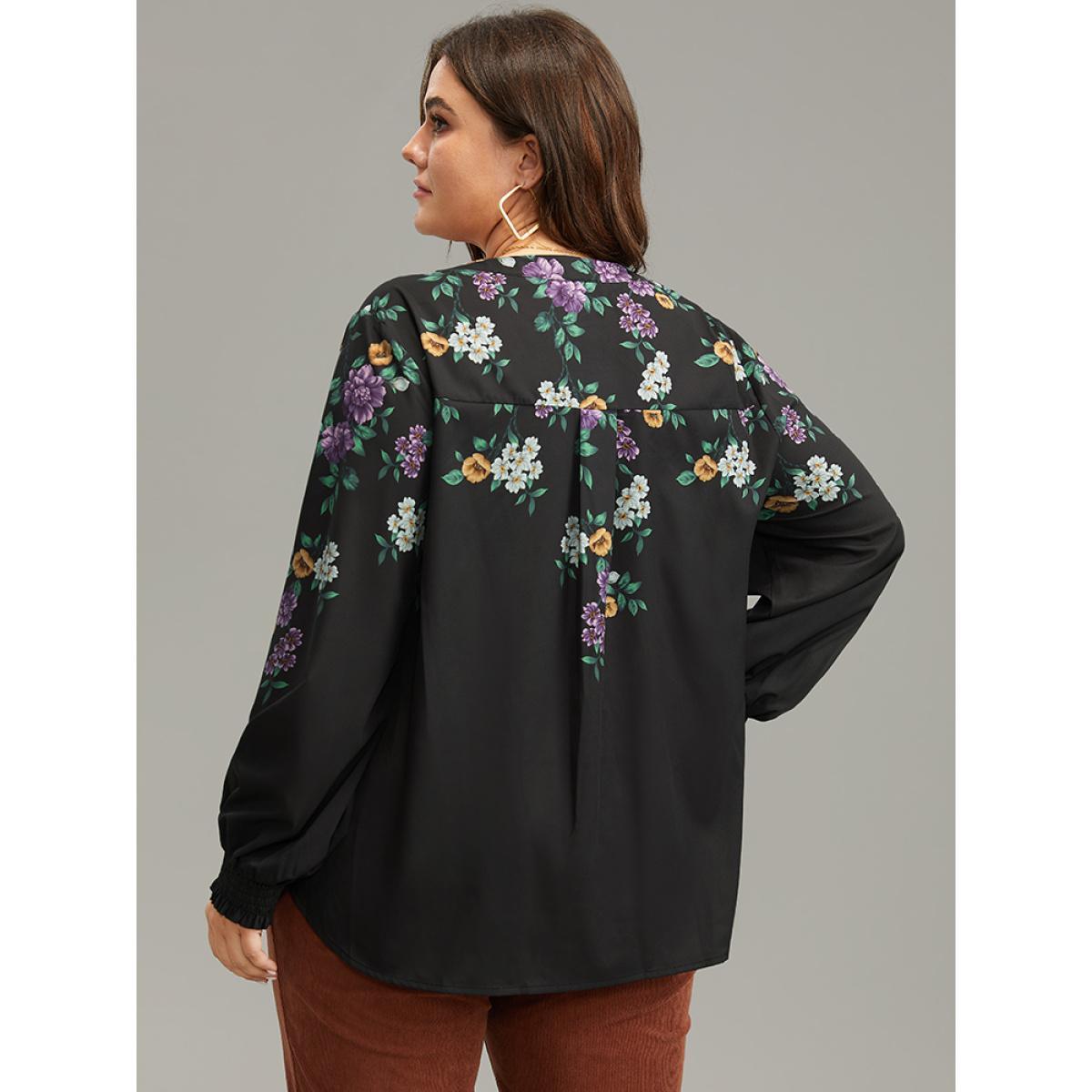 Plus Size Black Floral Print Shirred Curved Hem Blouse Women Elegant Long Sleeve V-neck Dailywear Blouses BloomChic 28/5X Product Image