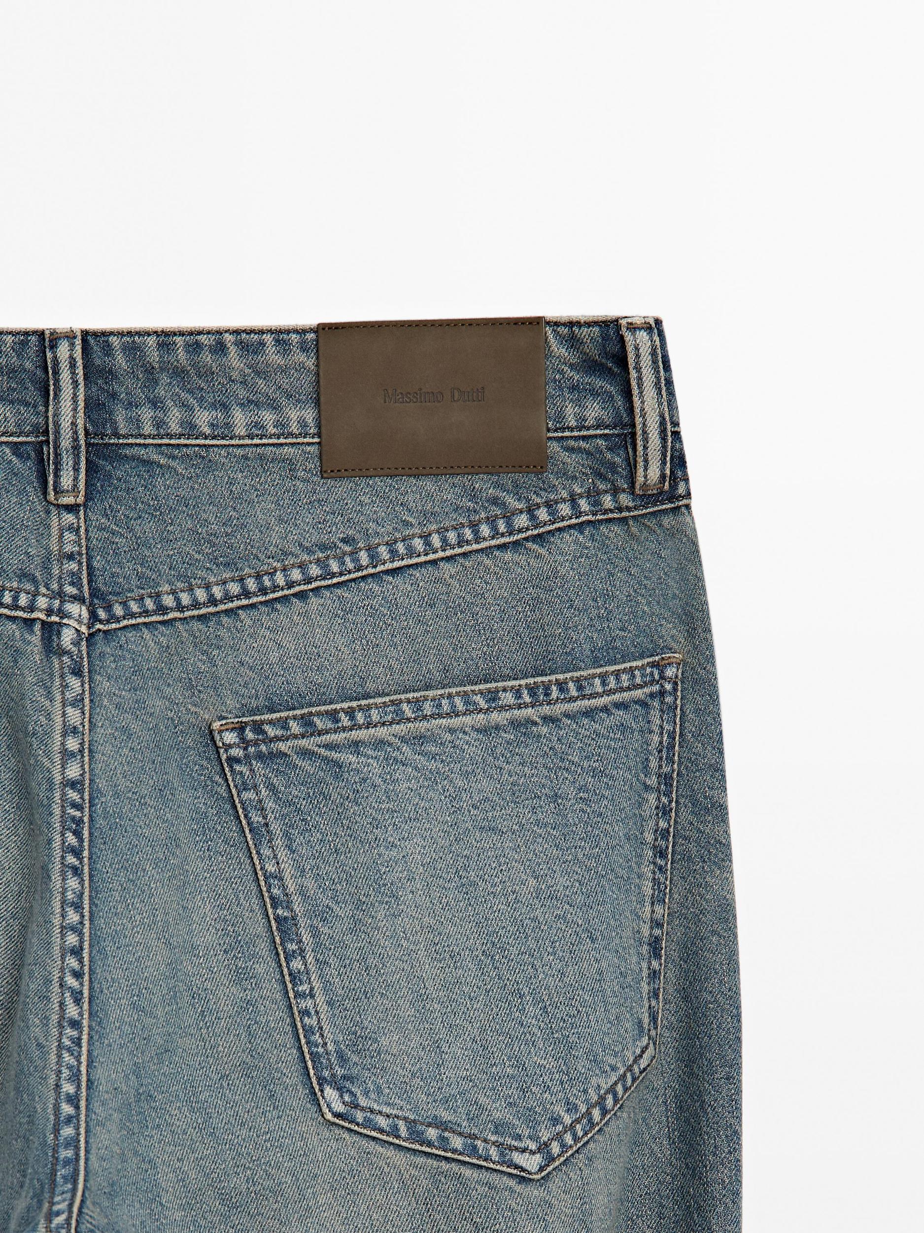 Tapered fit jeans Product Image