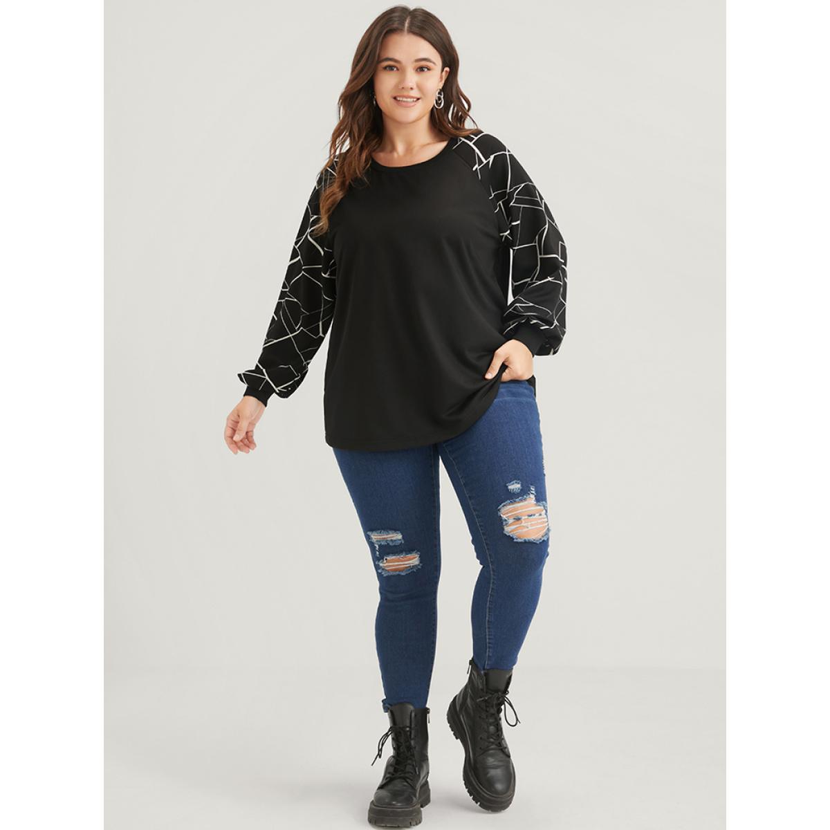 Plus Size Geometric Raglan Sleeve Round Neck Sweatshirt Women Black Elegant Patchwork Round Neck Dailywear Sweatshirts BloomChic 10/M Product Image