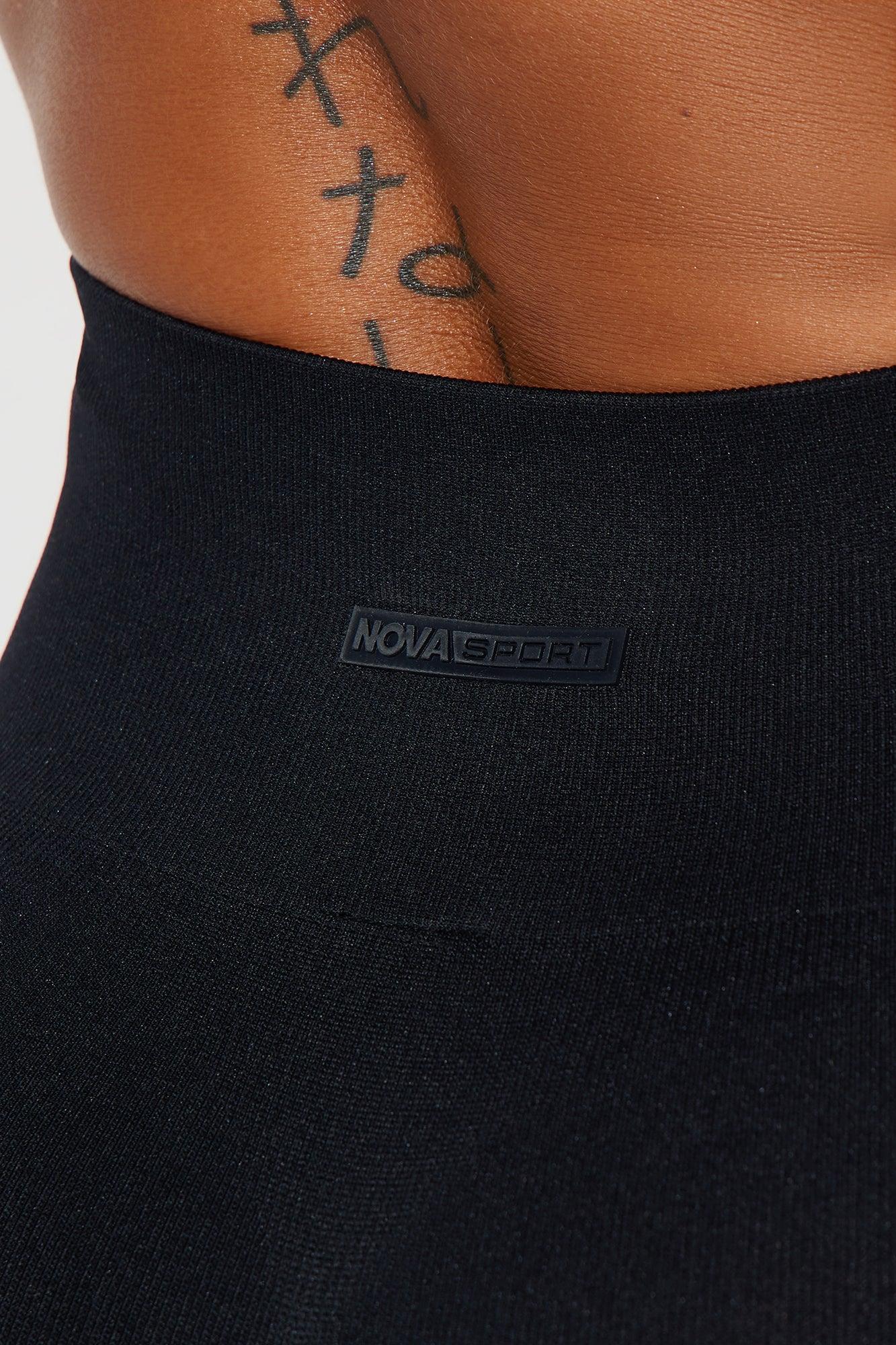 Racket Up Flex Seamless Active Legging - Black Product Image