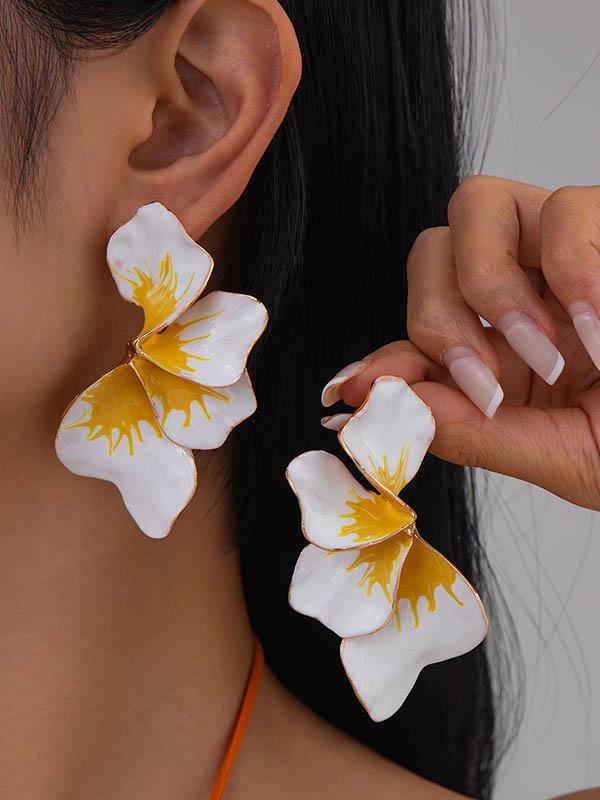 Flower Shape Drop Earrings Product Image