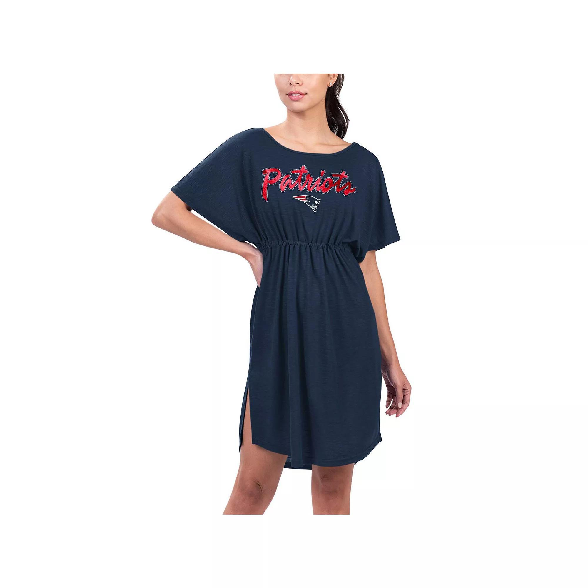 Women's G-III 4Her by Carl Banks Navy New England Patriots Versus Swim Coverup, Size: Large, Blue Product Image