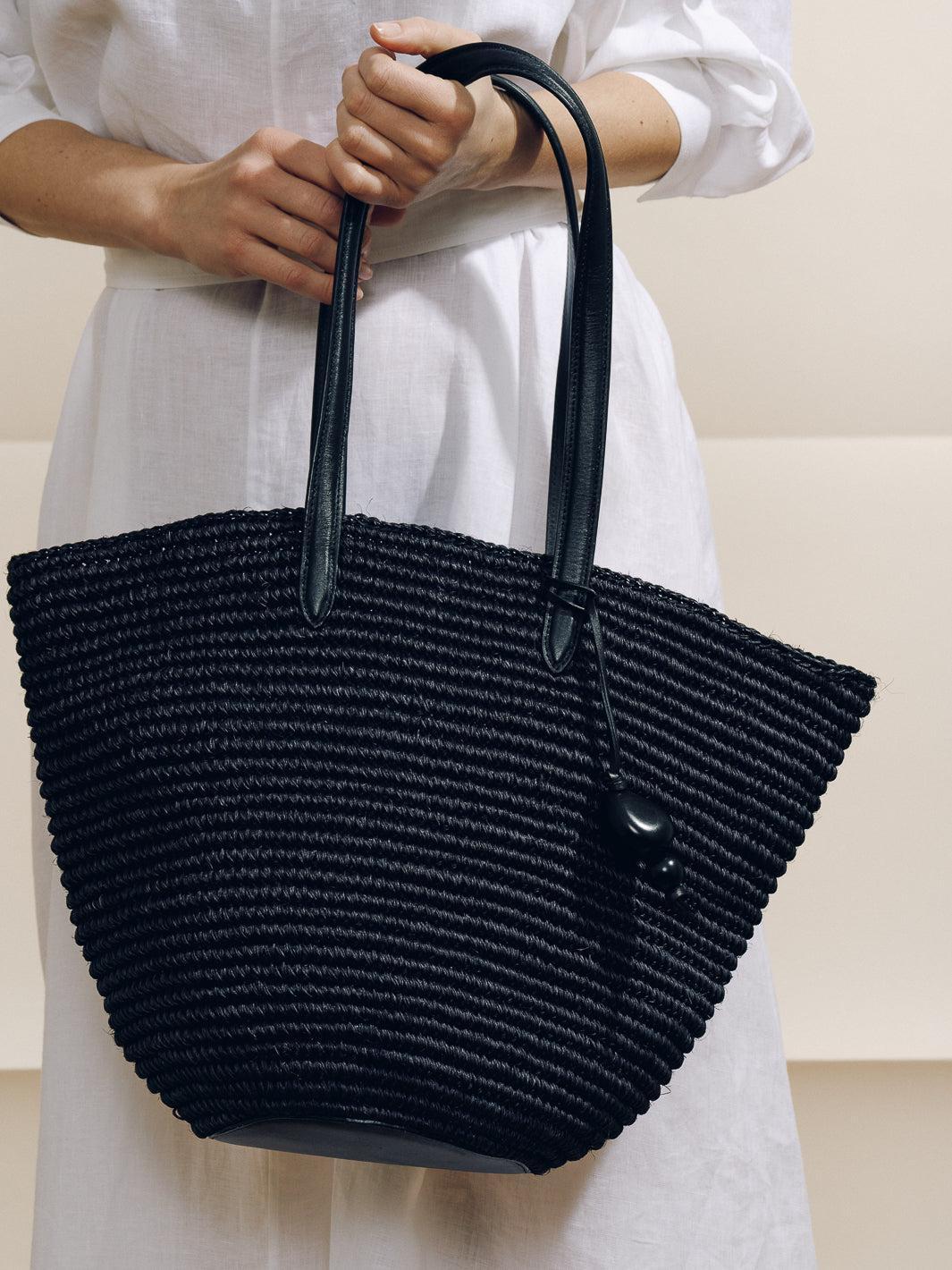 The Market Tote Product Image