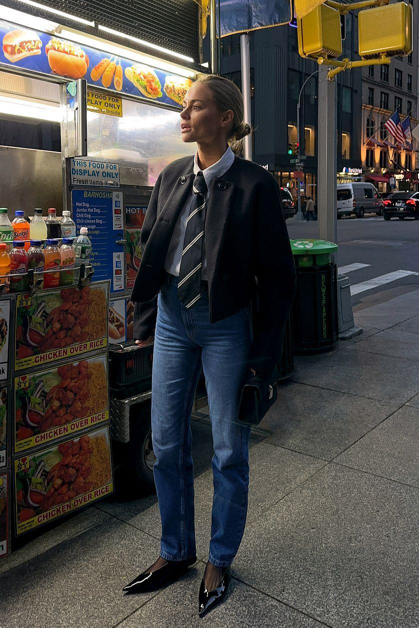 Straight High Waist Jeans Product Image