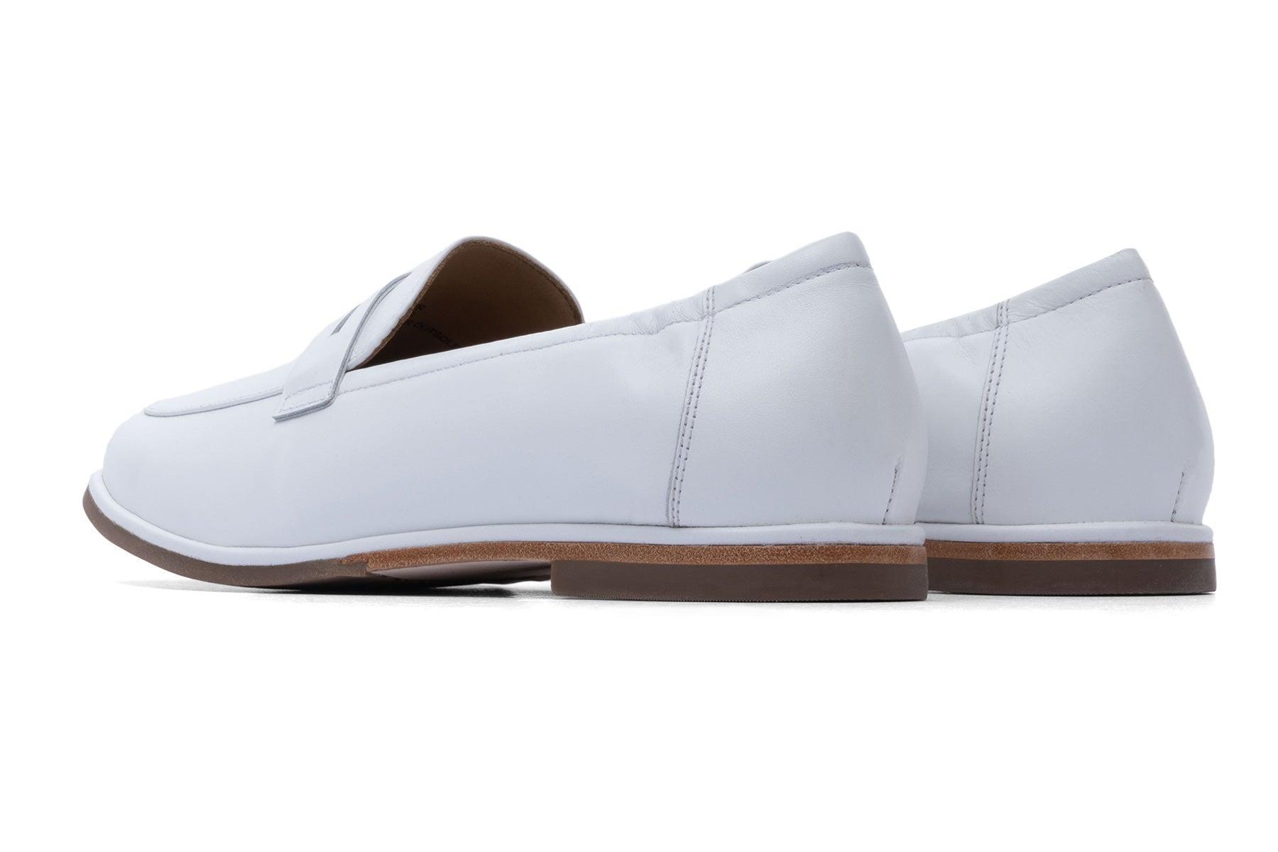 Strada Loafer Product Image