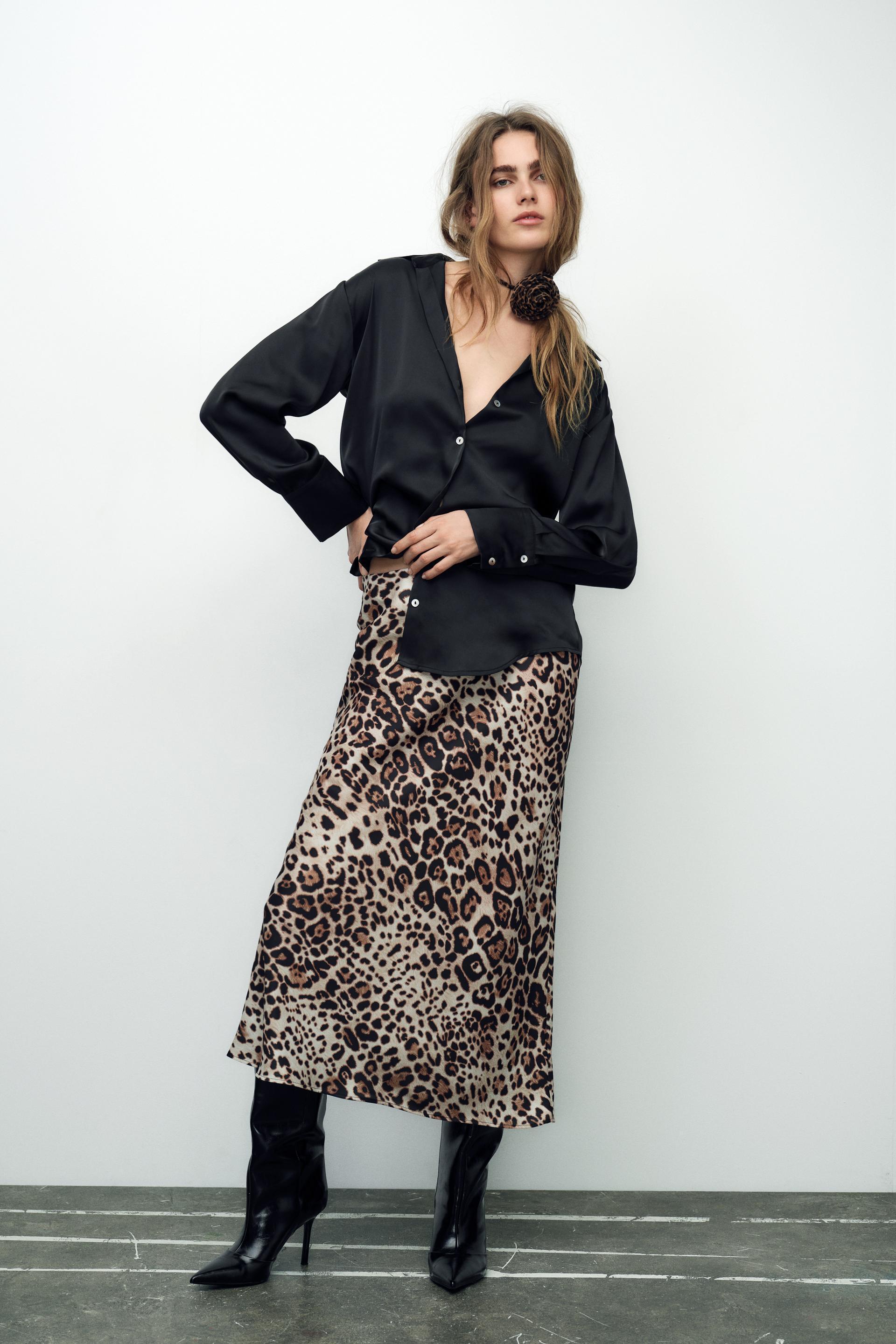 ANIMAL PRINT MIDI SKIRT Product Image