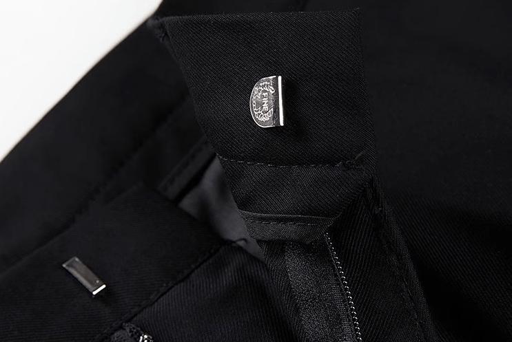 RT No. 9238 BLACK FOLDED STRAIGHT PANTS Product Image