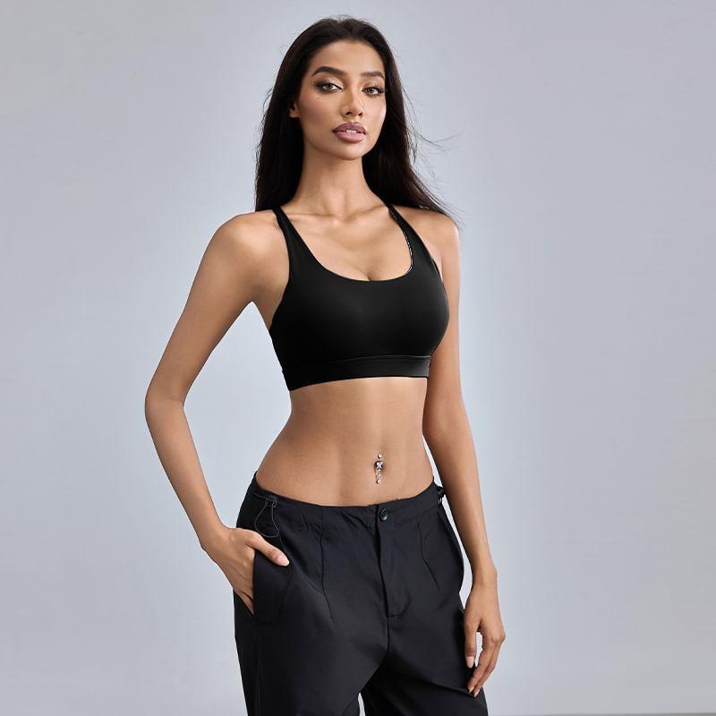 Plain Sports Bra Product Image