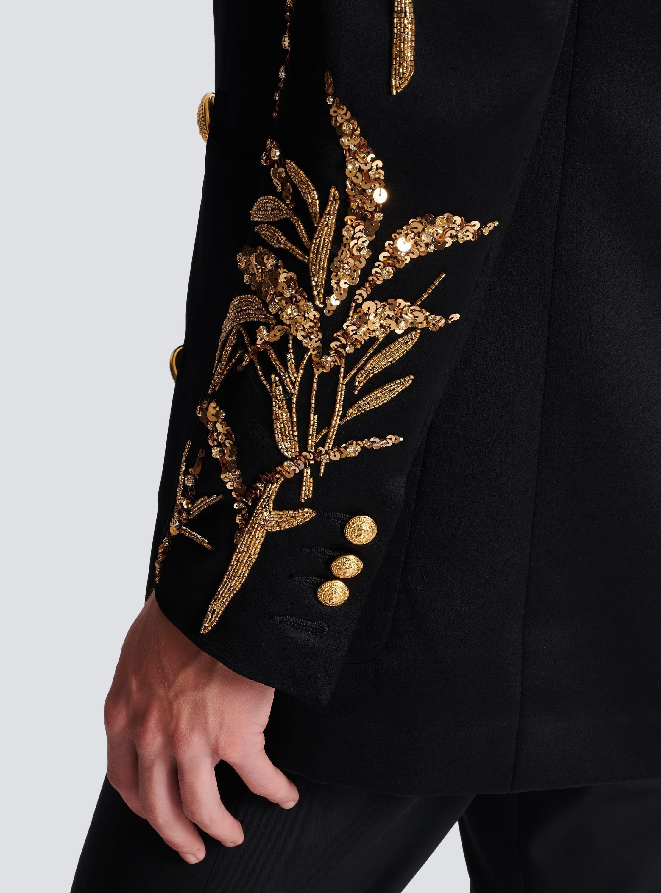 Blazer with embroidered Bamboo sleeves Product Image