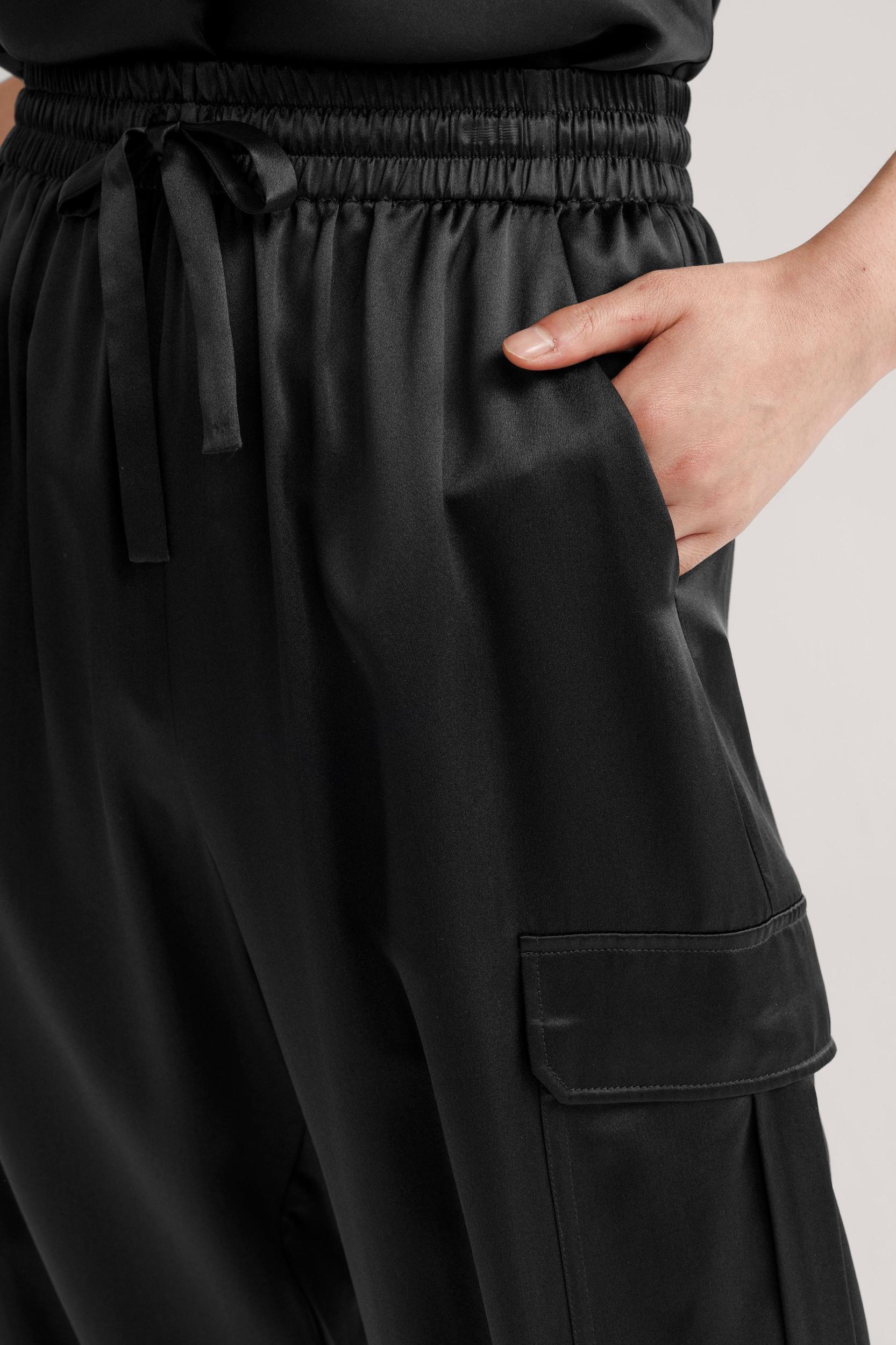 LILYSILK Silk Pants Women Black Sandwashed Silk Wrinkle-Resistant Comfort-Meets-Style Mid-Rise Stretchable Trouser Legs for Holiday 12 Product Image