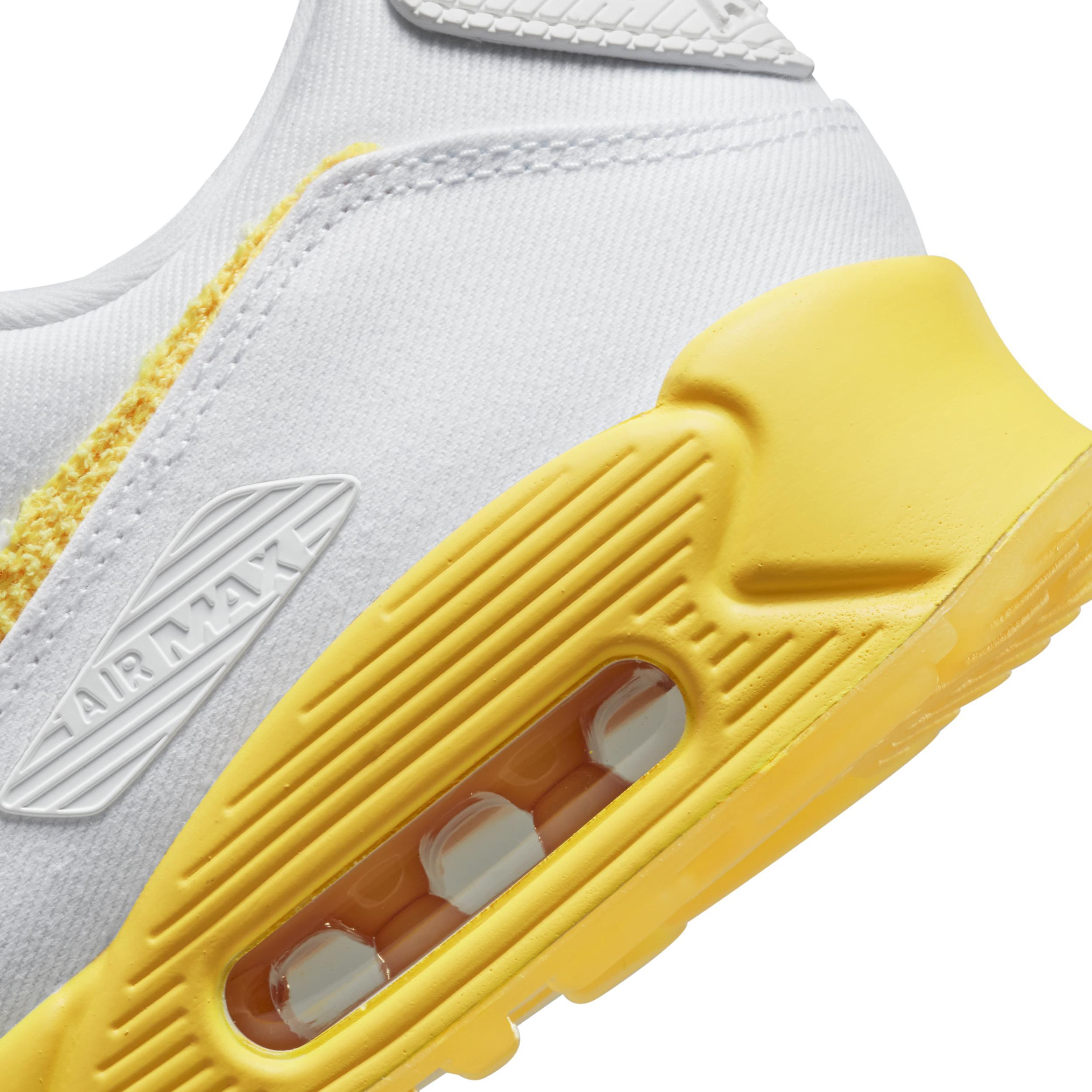 Nike Women's Air Max 90 Shoes Product Image