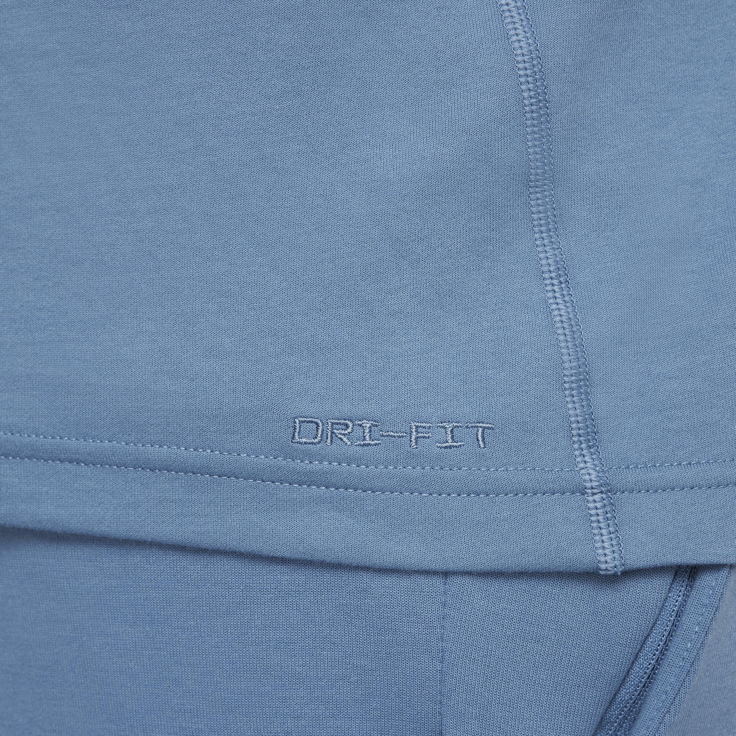 Nike Primary Men's Dri-FIT Short-Sleeve Versatile Top Product Image