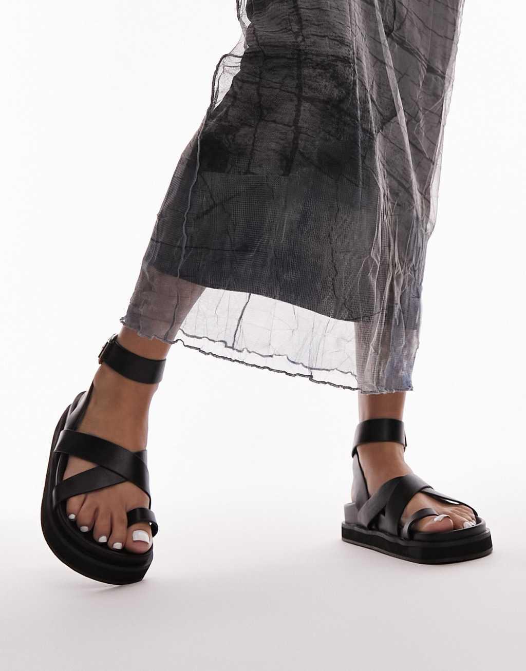 Topshop Jaydee strappy sandal with toe loop in black Product Image