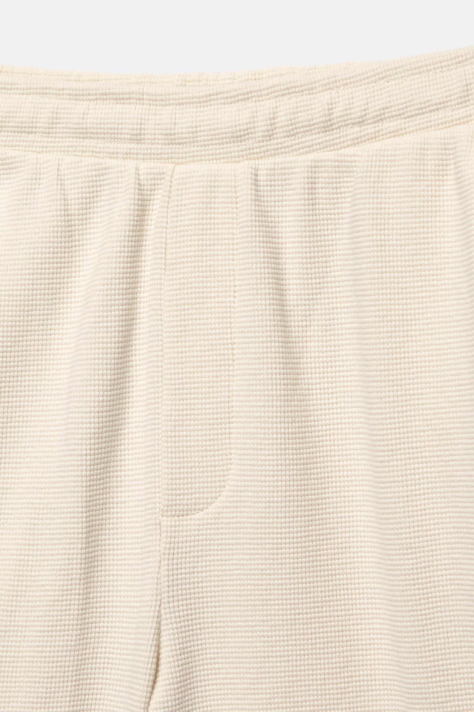 Jogger Bermuda shorts in waffle-knit fabric Product Image