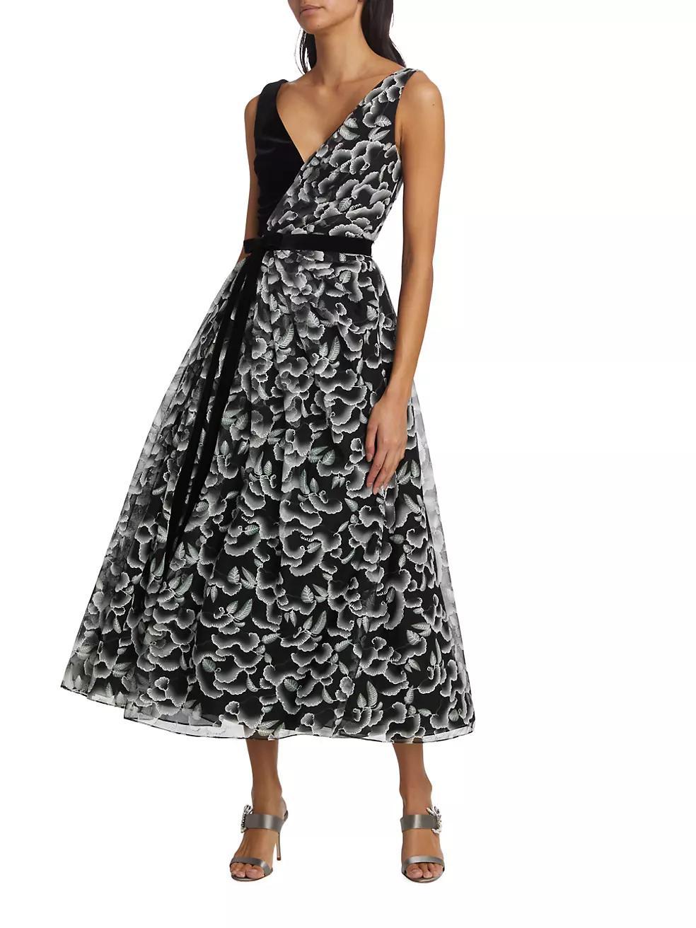 Womens Floral Bow Pleated Gown Product Image