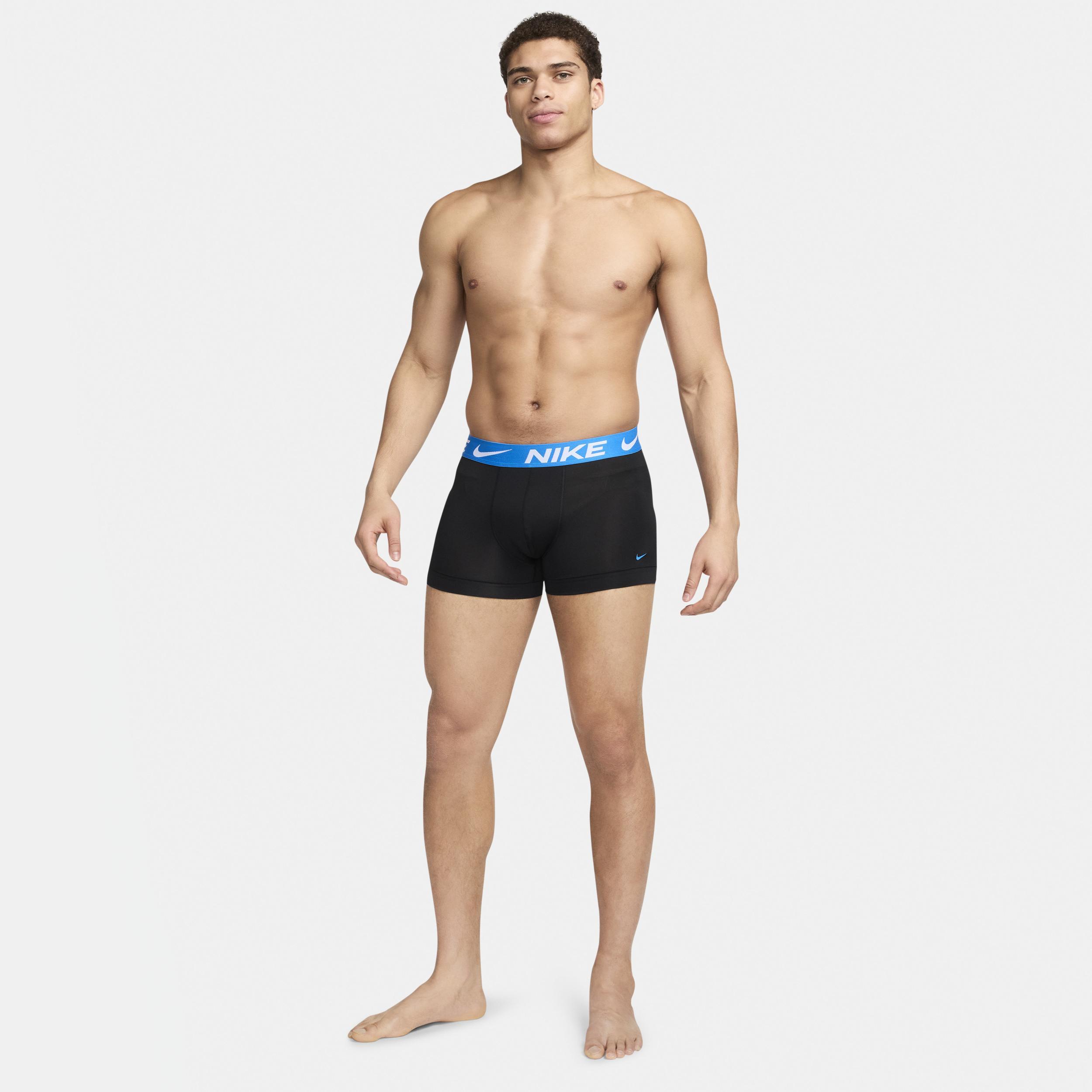 Nike Dri-FIT Essential Micro Men's Trunks (3-Pack) Product Image