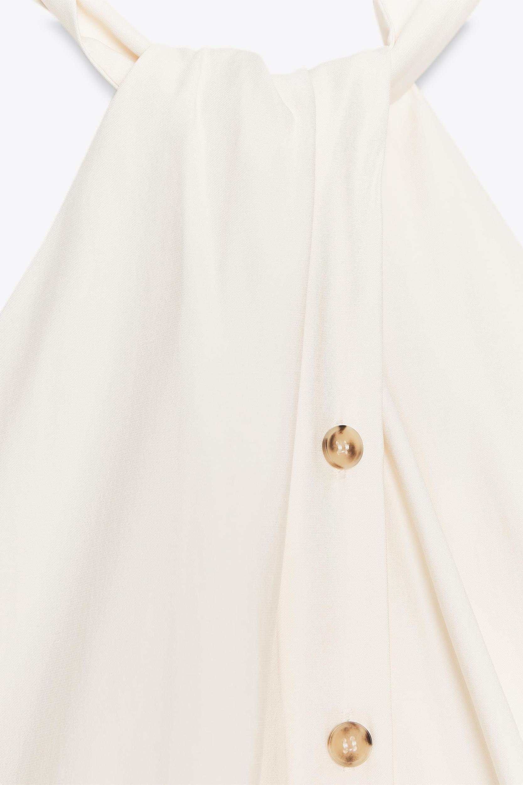 HALTER VEST TOP Product Image