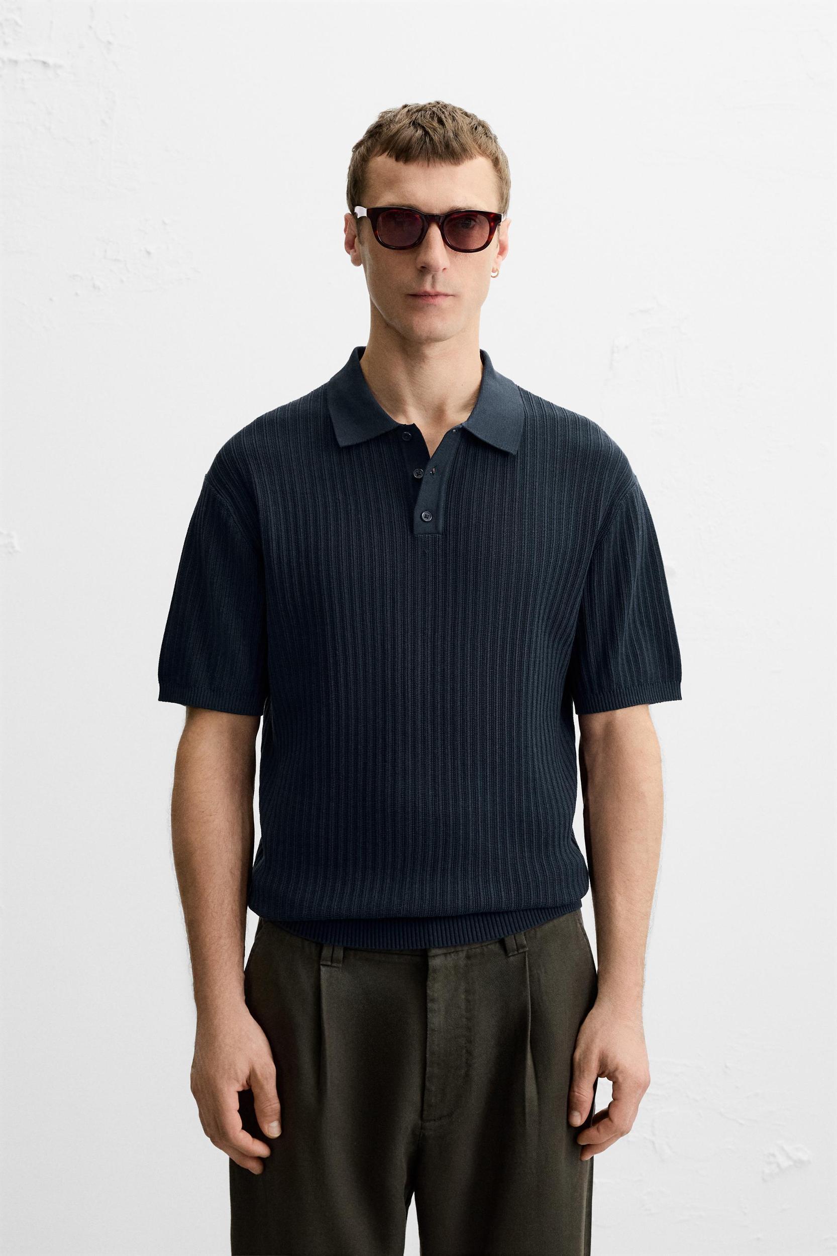 VERTICAL TEXTURED KNIT POLO SHIRT Product Image