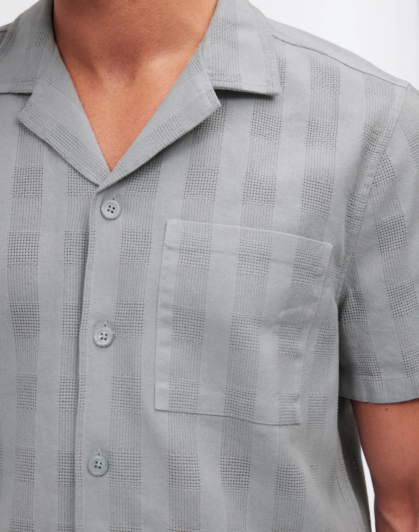 Easy Short-Sleeve Shirt in Textured Dobby Product Image