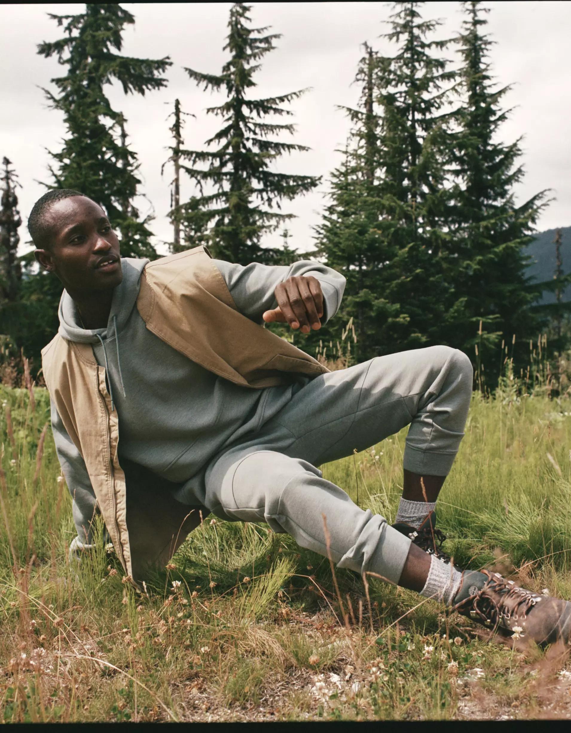 AE 24/7 Jogger Product Image