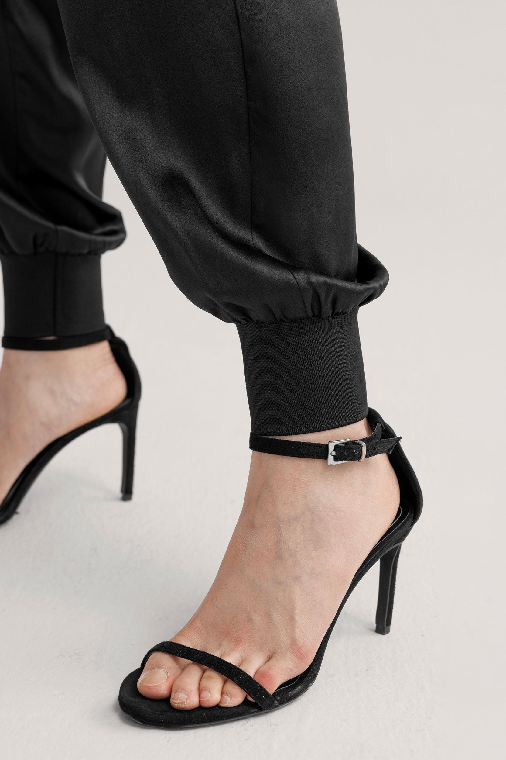 LILYSILK Silk Pants Women Black Sandwashed Silk Wrinkle-Resistant Comfort-Meets-Style Mid-Rise Stretchable Trouser Legs for Holiday 12 Product Image