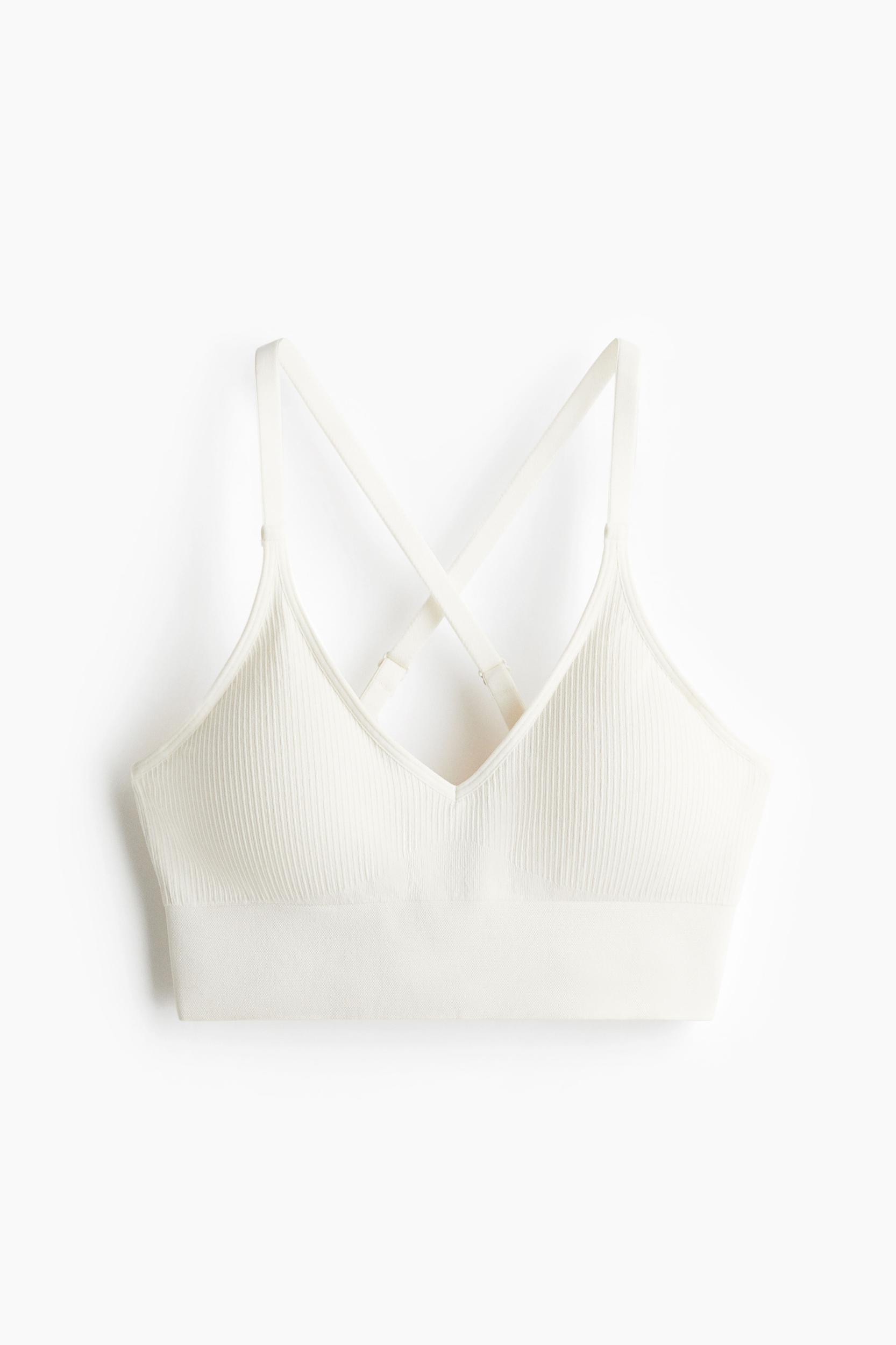 Seamless Medium-Support Sports Bra with DryMove™ Product Image