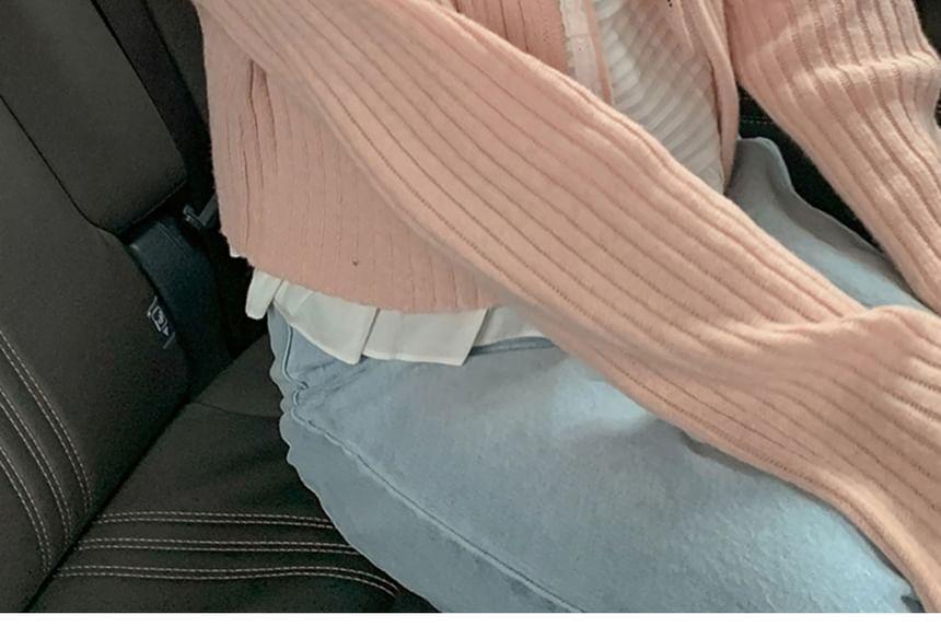 Plain Ribbed Cardigan Product Image