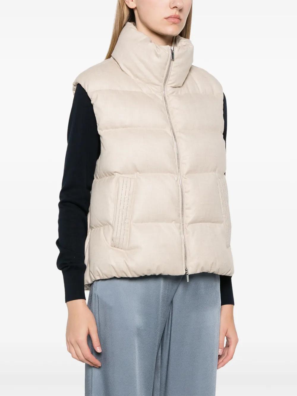 padded gilet Product Image