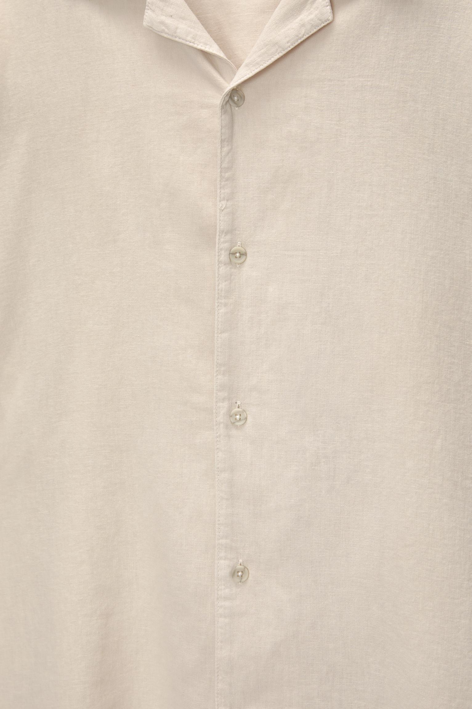 Basic short sleeve linen blend shirt Product Image
