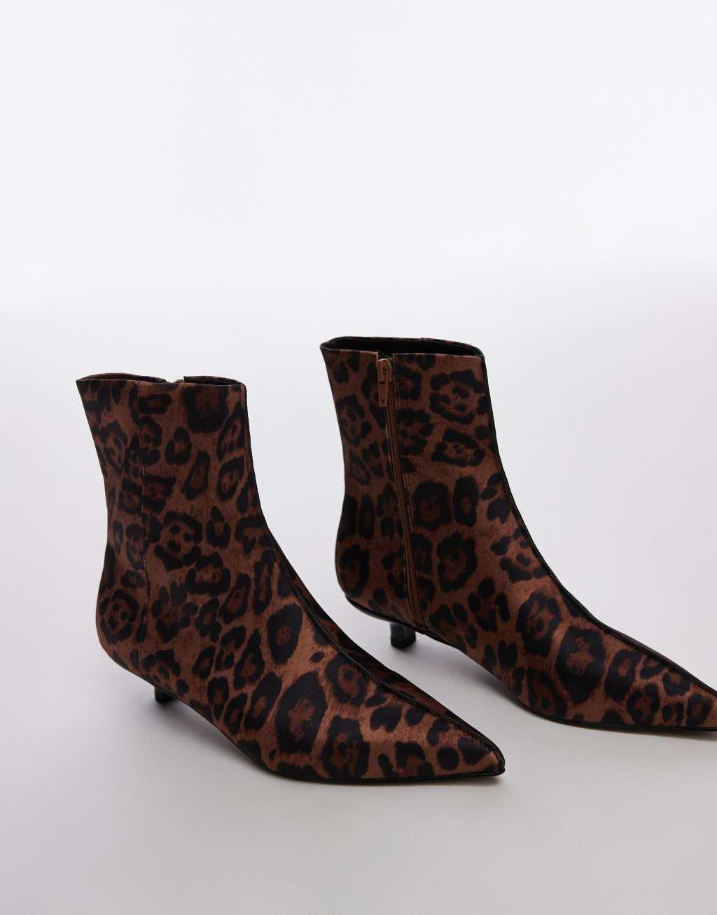 Topshop Nellie mid heel pointed toe ankle boots in leopard Product Image