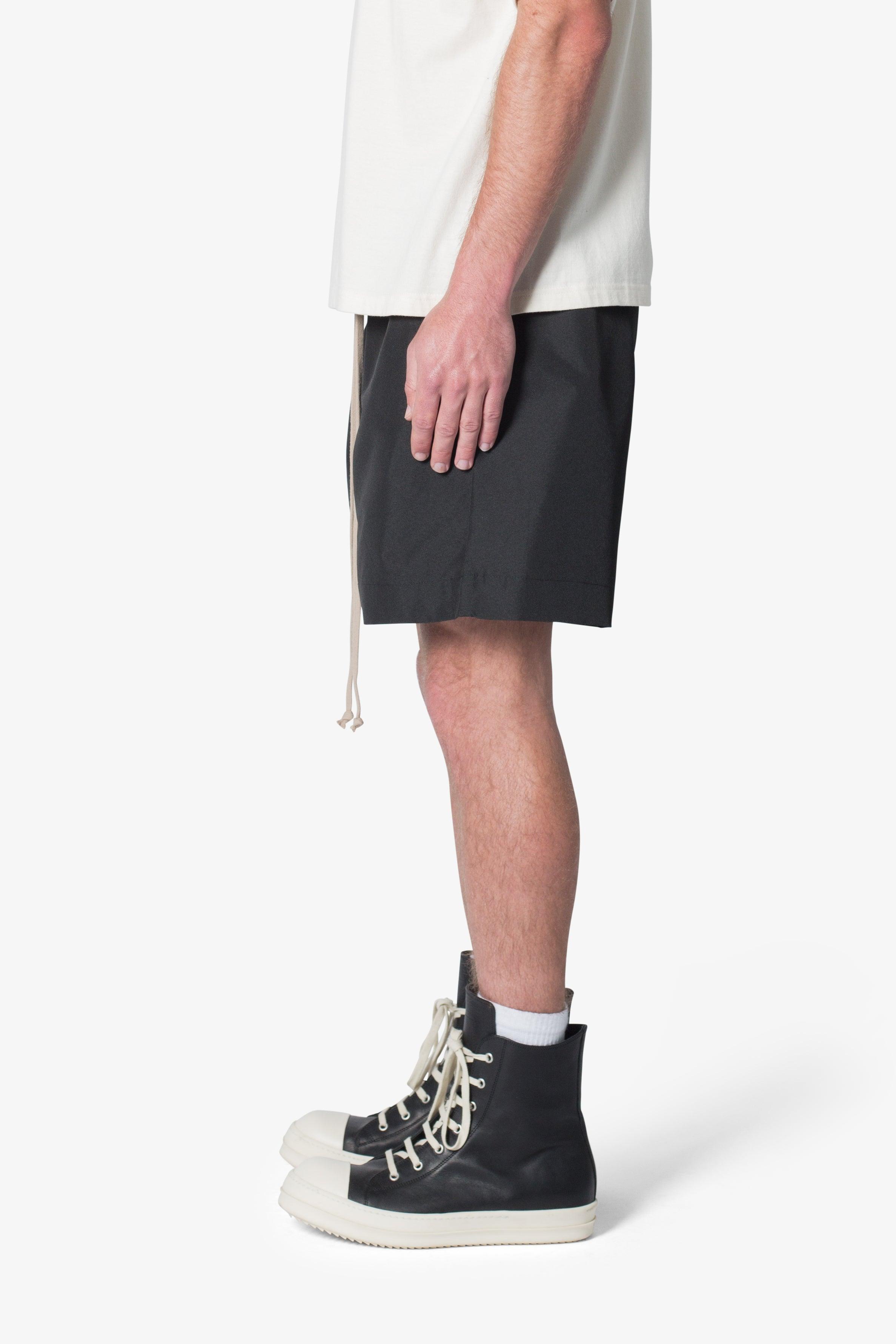 Weimar Shorts - Black Product Image