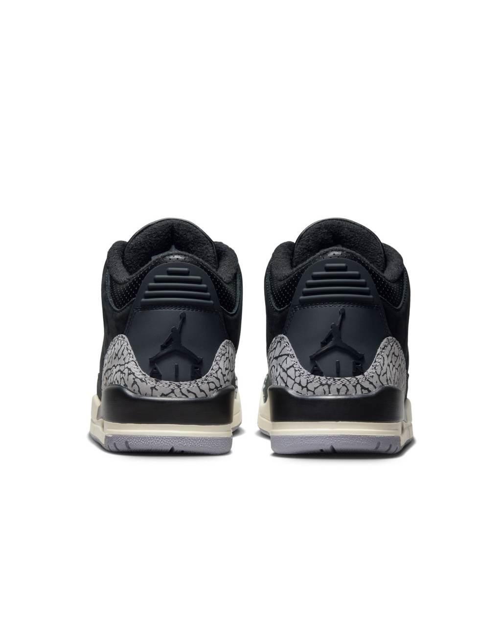 Nike Air Jordan 3 Retro sneakers in black and white Product Image