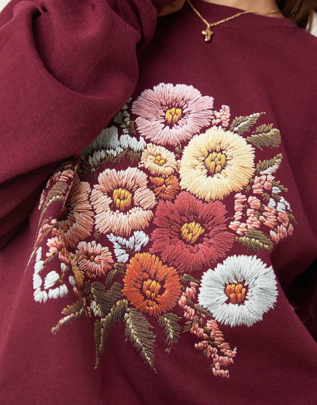 Miss Selfridge floral print oversized sweatshirt in burgundy Product Image