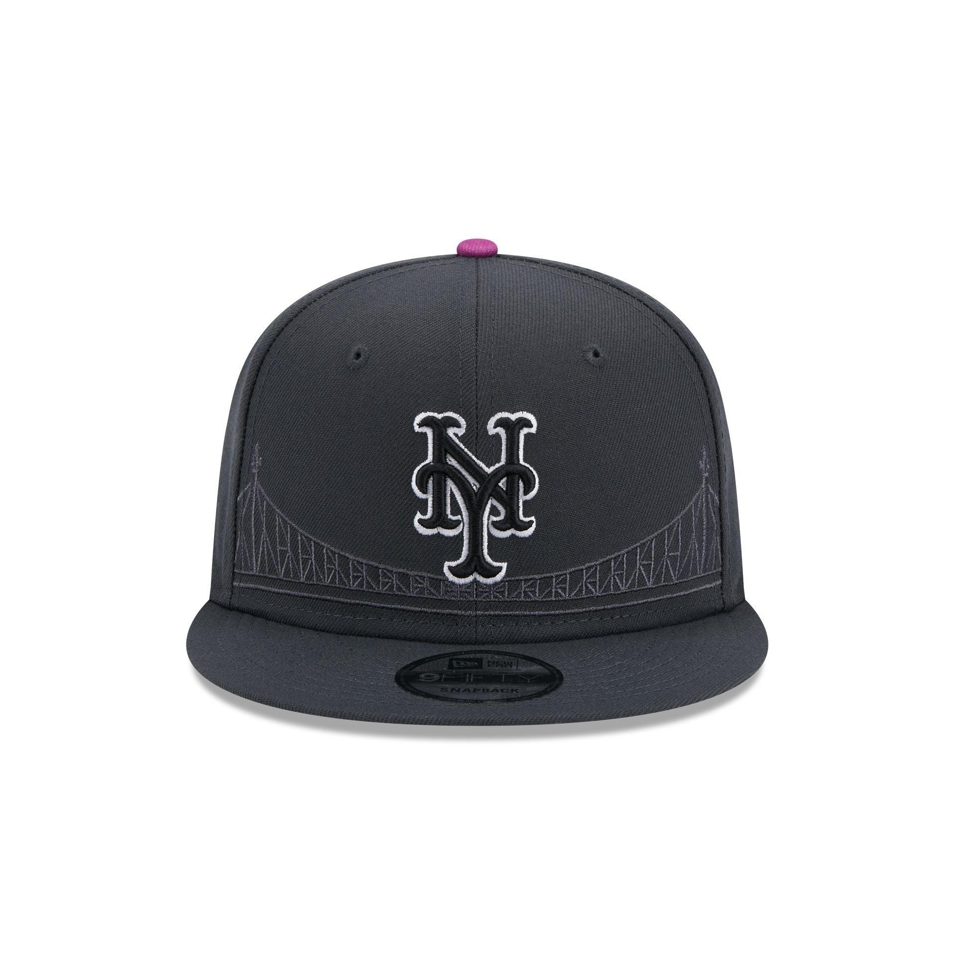 Cleveland Guardians Metallic Gold Logo 59FIFTY Fitted Hat Male Product Image